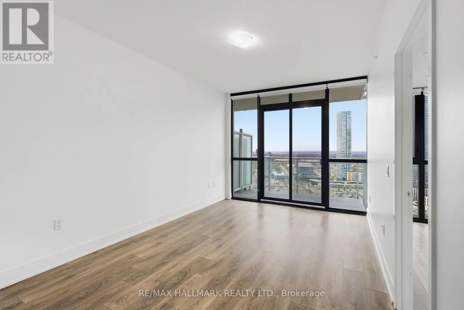 2406 - 2916 HIGHWAY 7 ROAD W