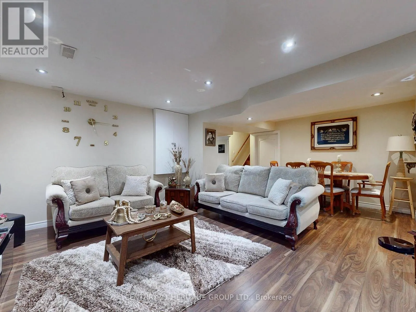 1062 BLACKHALL CRESCENT