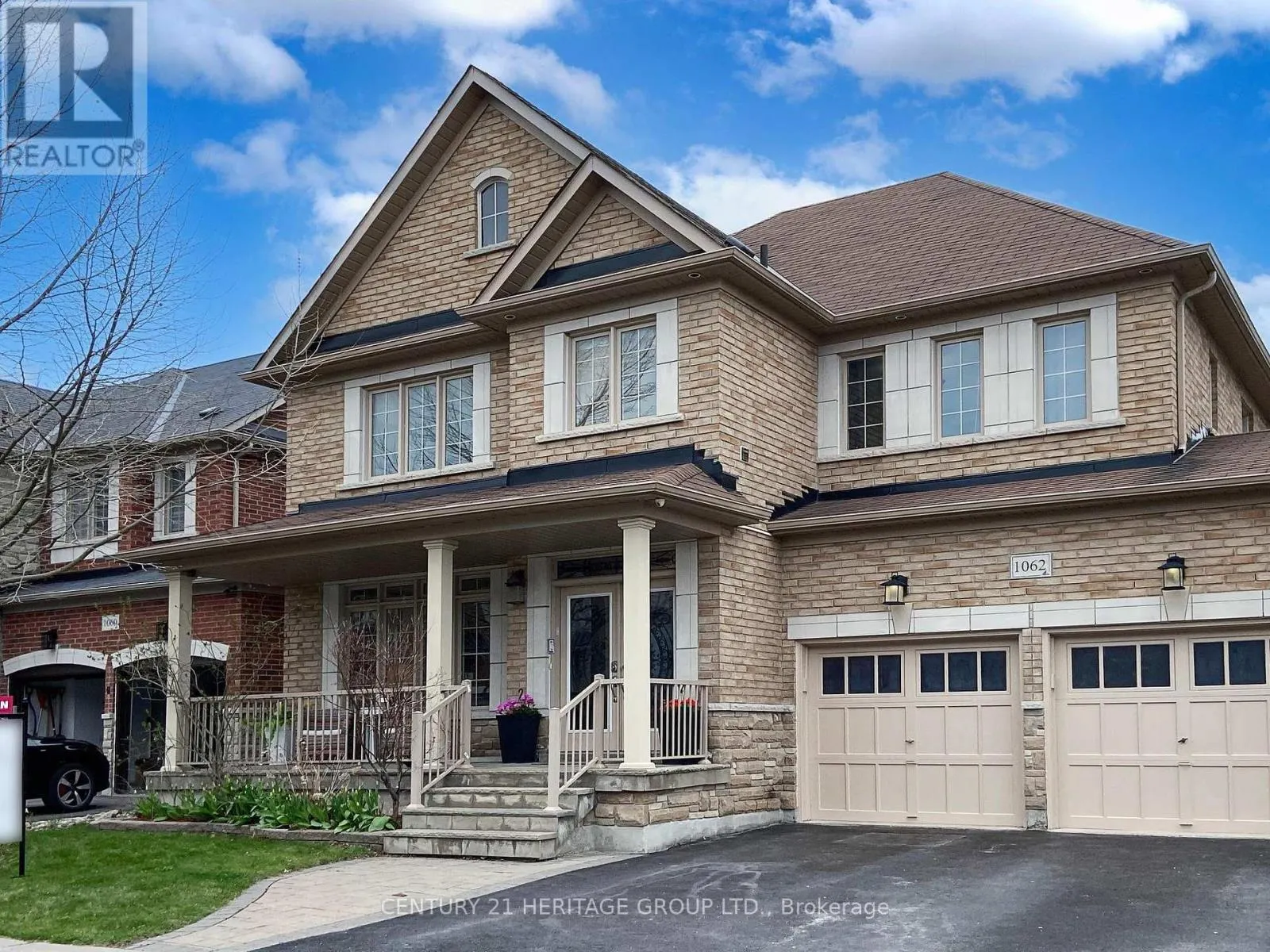 1062 BLACKHALL CRESCENT