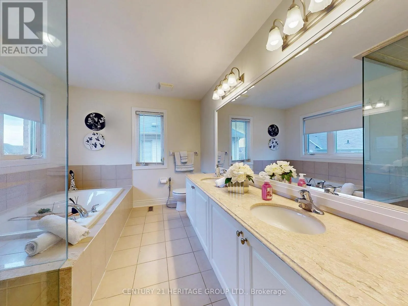 1062 BLACKHALL CRESCENT