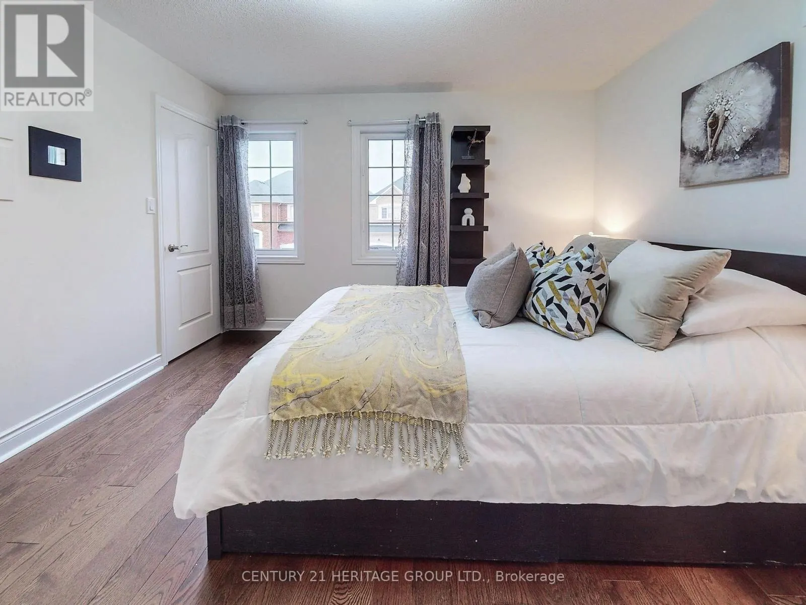 1062 BLACKHALL CRESCENT