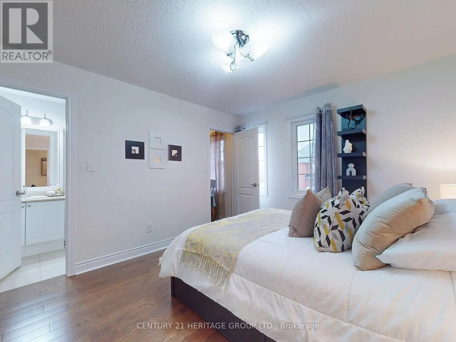 1062 BLACKHALL CRESCENT