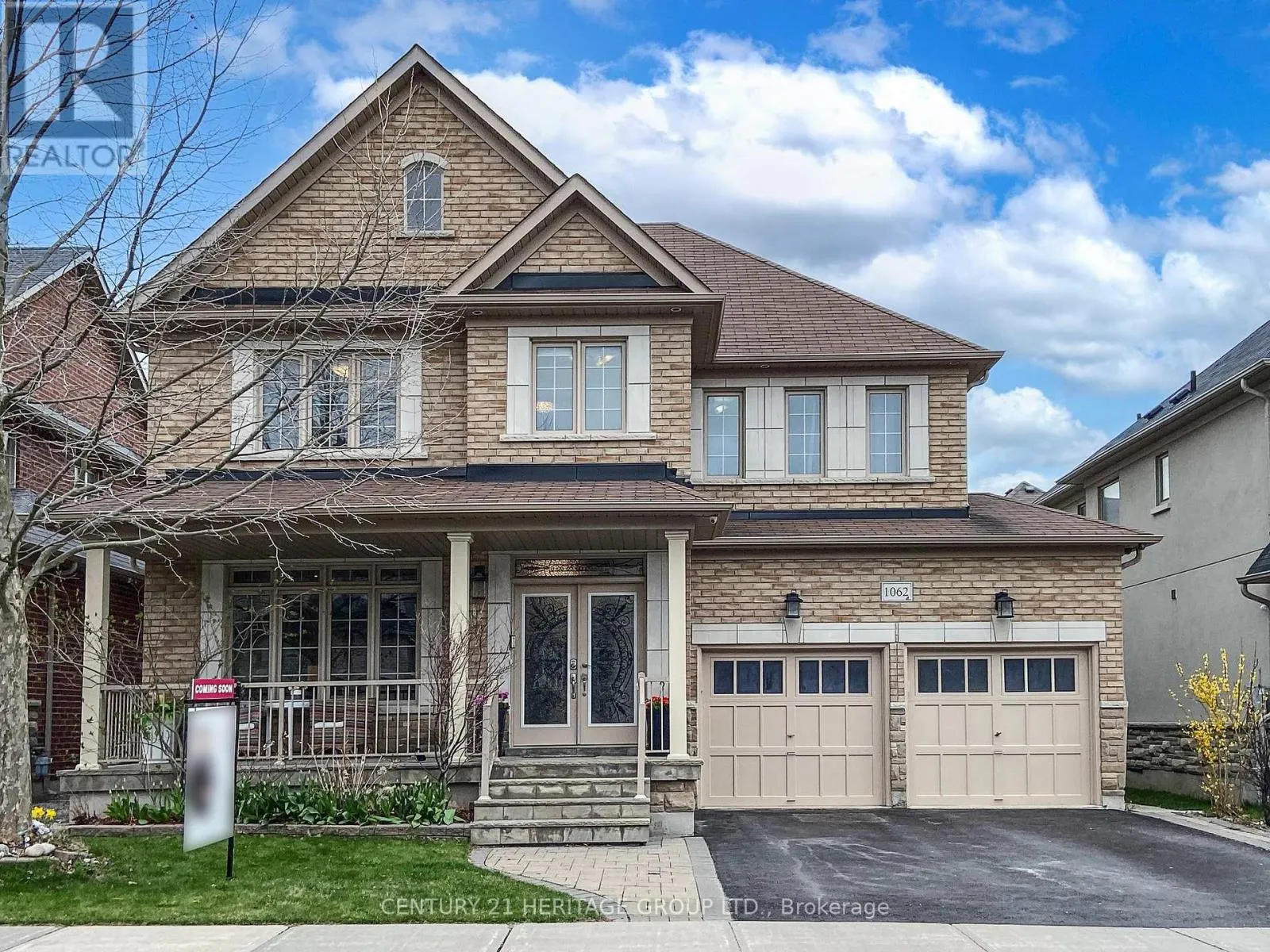 1062 BLACKHALL CRESCENT