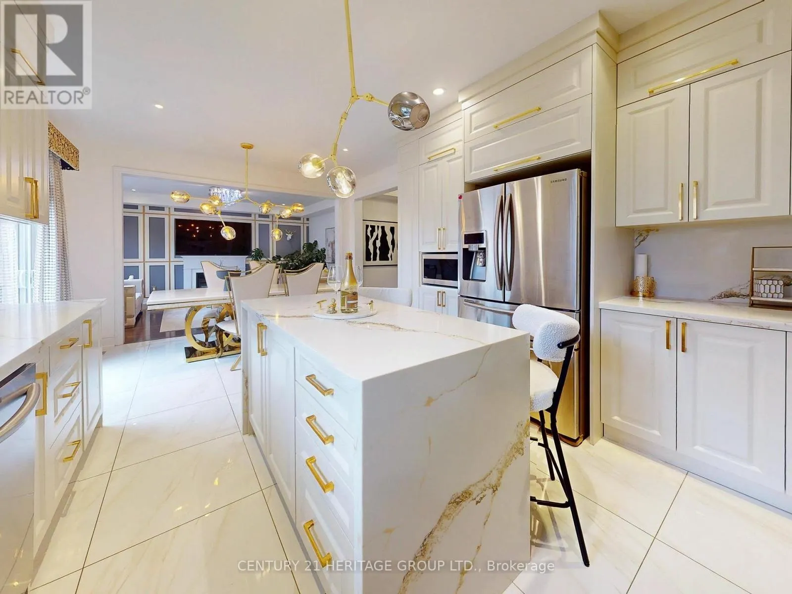 1062 BLACKHALL CRESCENT