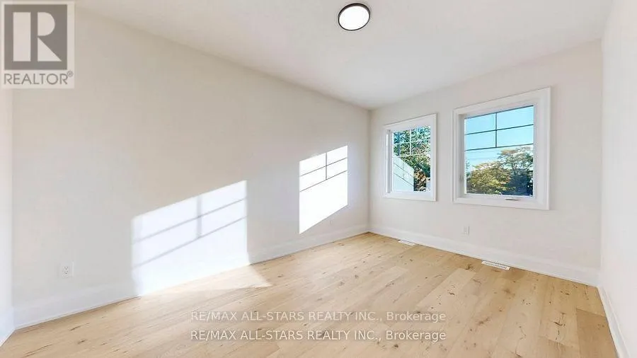 50 THIRD AVENUE S
