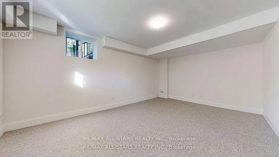 50 THIRD AVENUE S