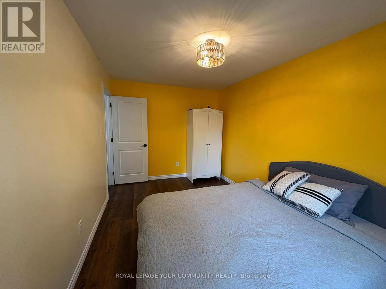 370 ERIN TRAIL