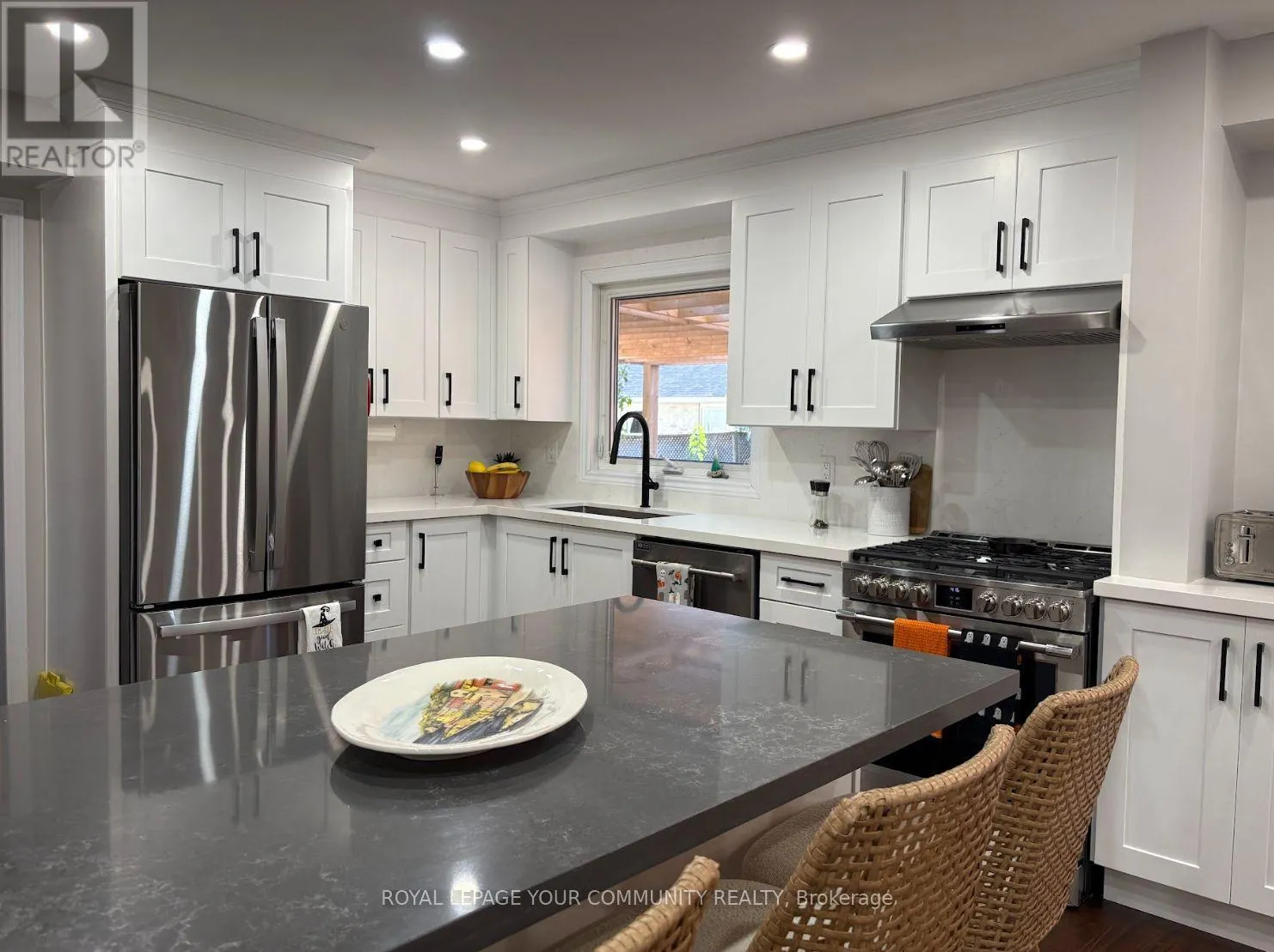 370 ERIN TRAIL