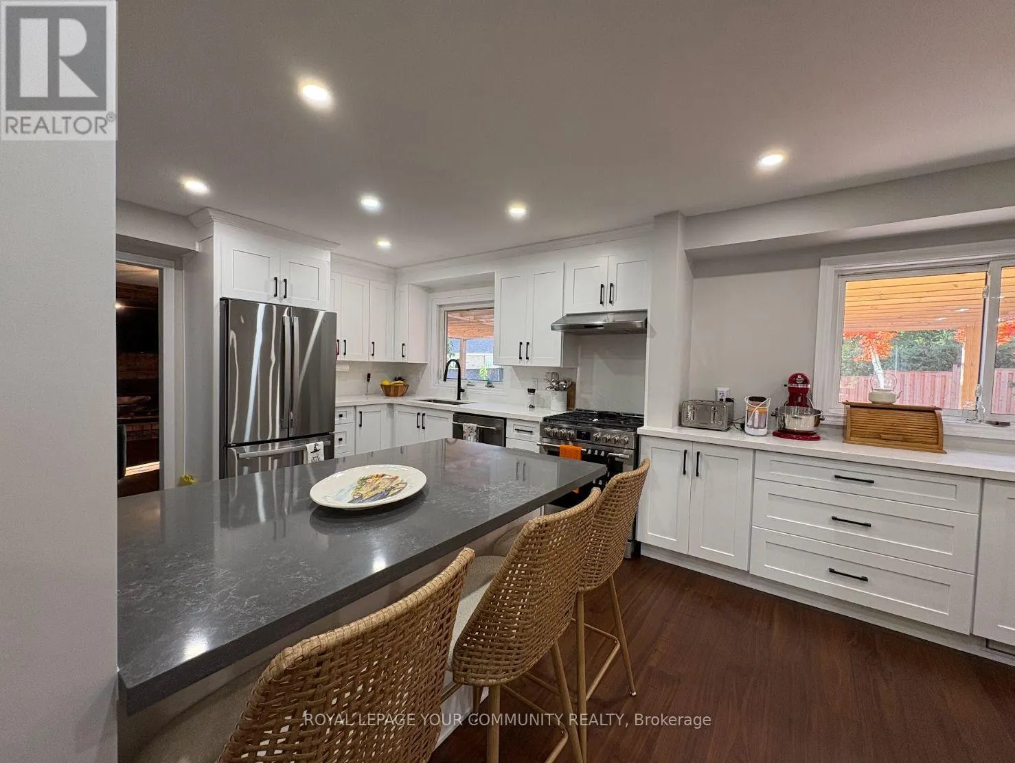 370 ERIN TRAIL