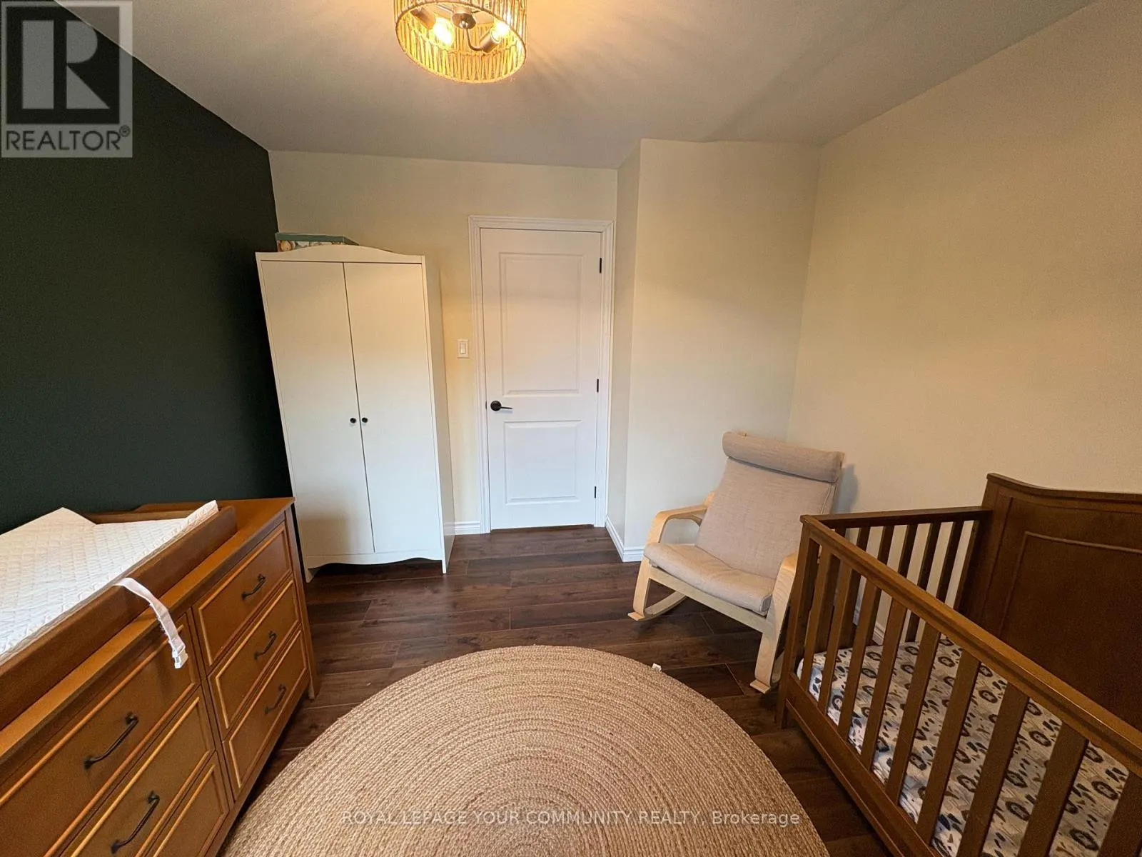 370 ERIN TRAIL