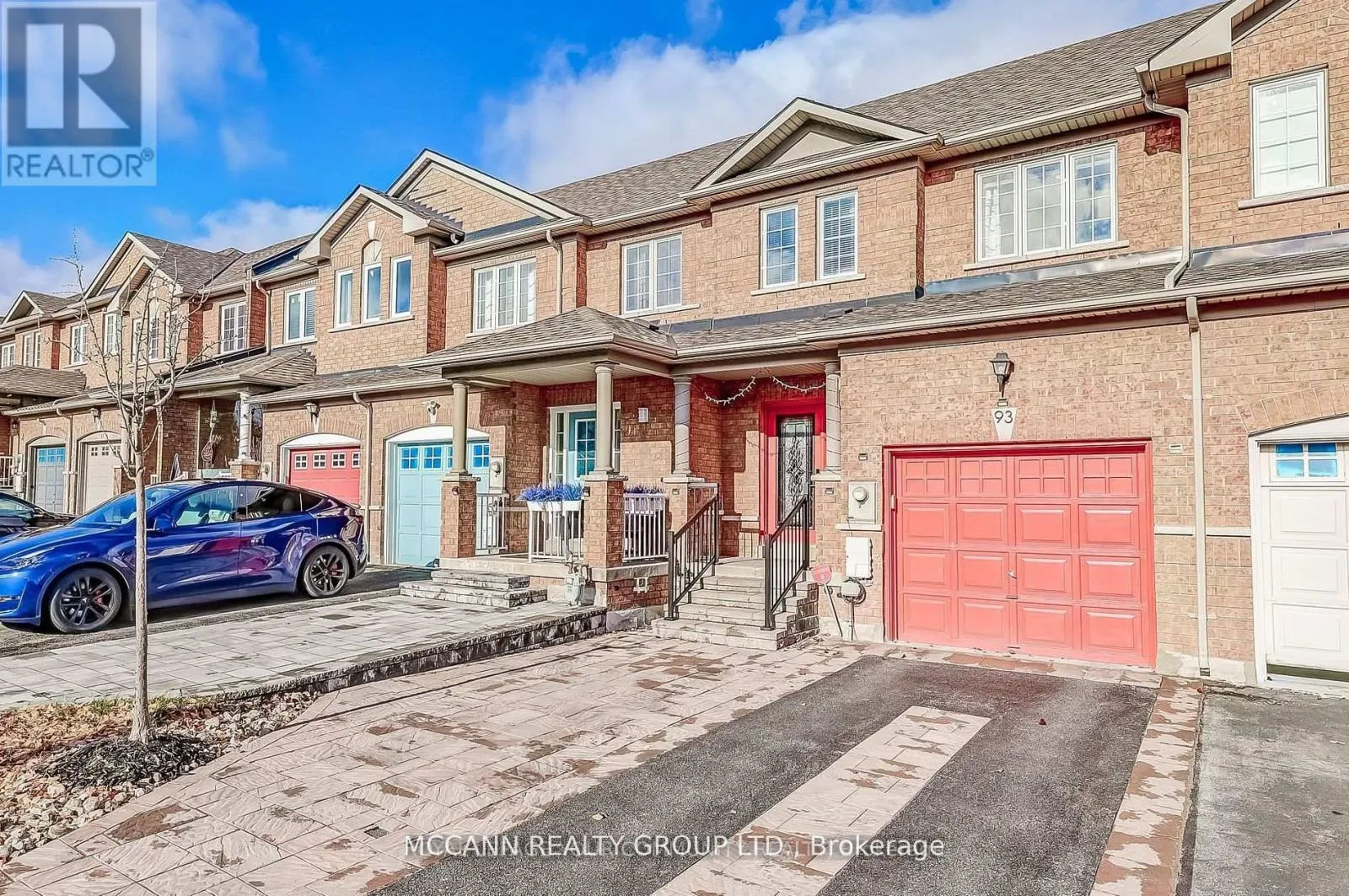 93 REVELSTOKE CRESCENT