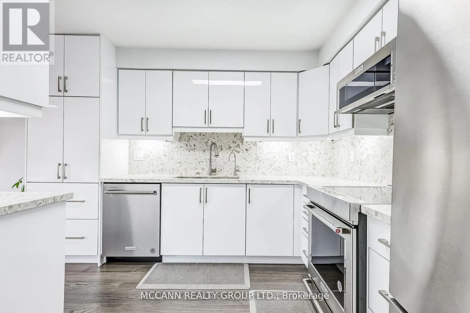 93 REVELSTOKE CRESCENT