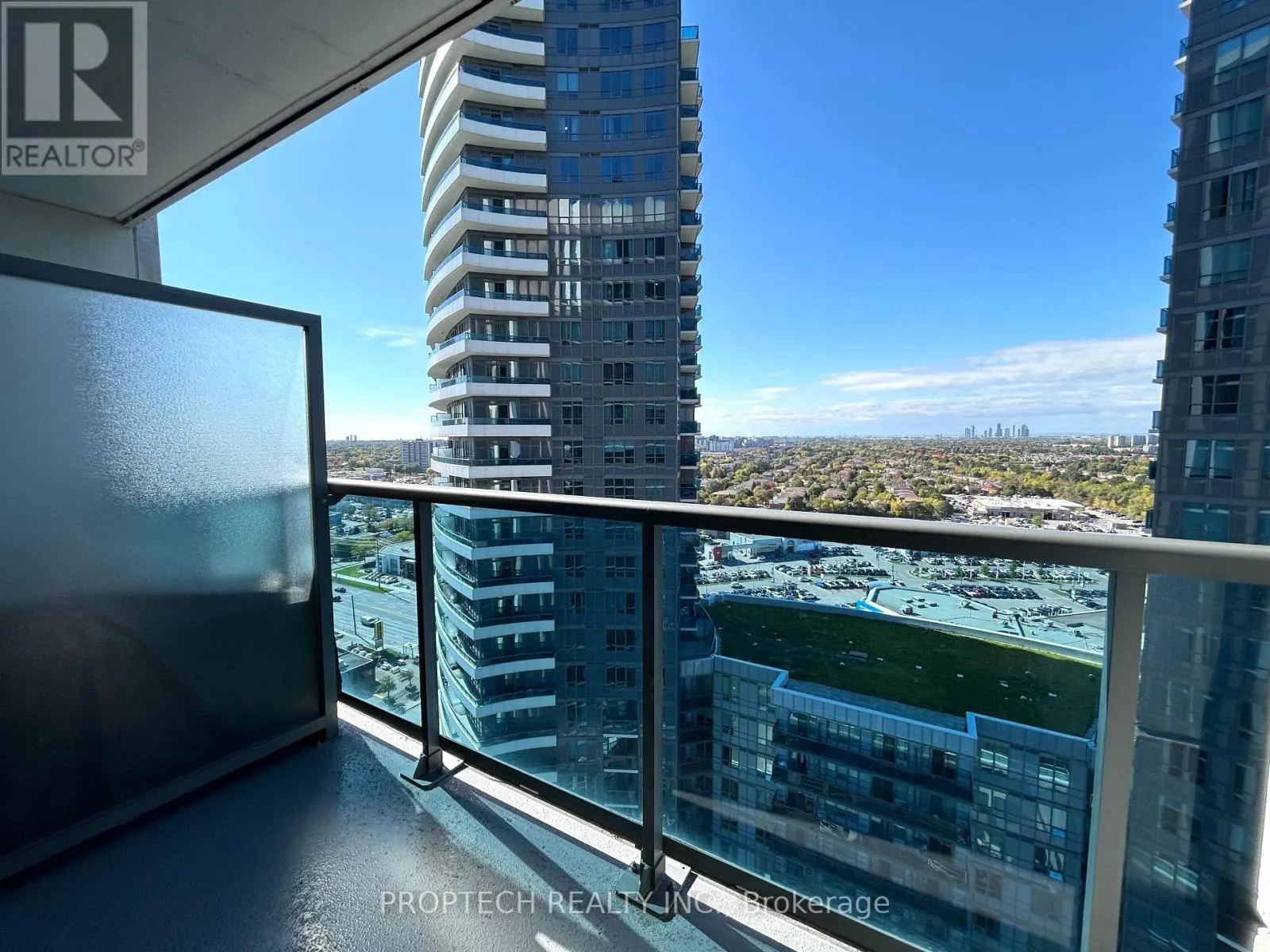 1911 - 7165 YONGE STREET