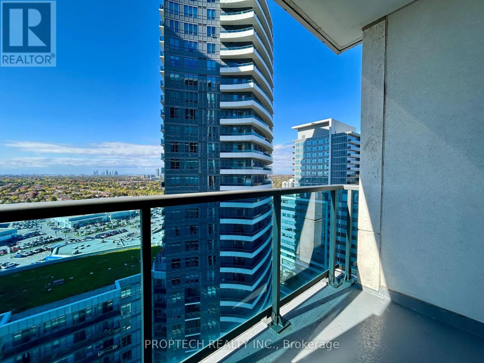 1911 - 7165 YONGE STREET
