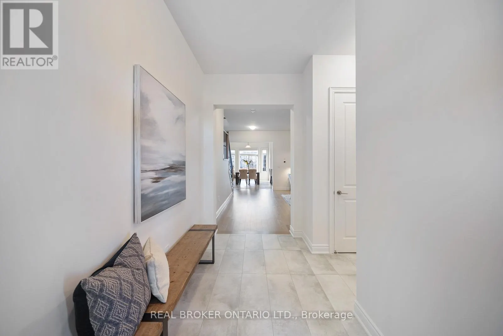 58 MEADOW VISTA CRESCENT