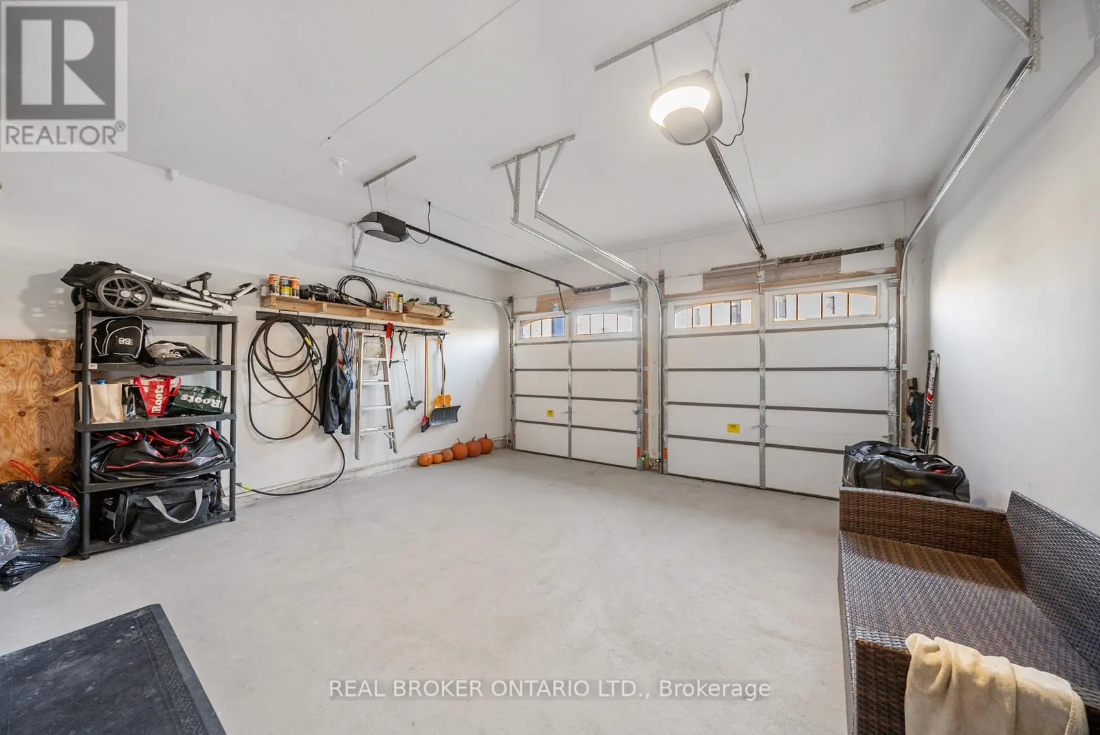 58 MEADOW VISTA CRESCENT