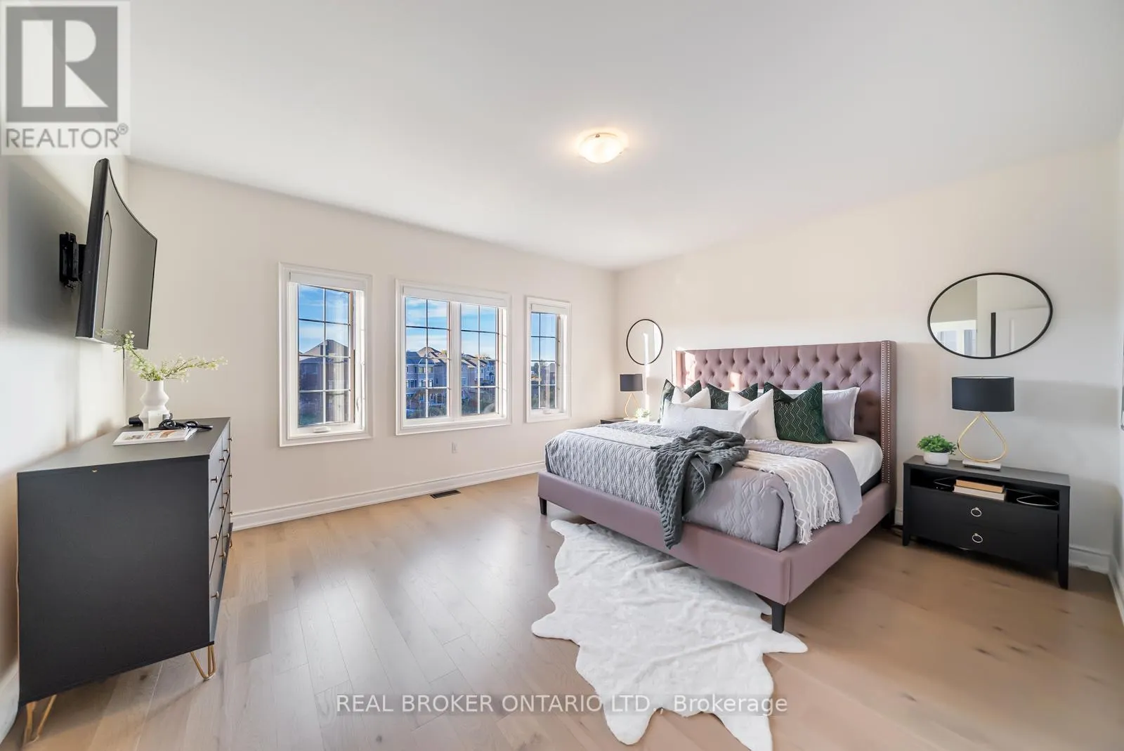 58 MEADOW VISTA CRESCENT
