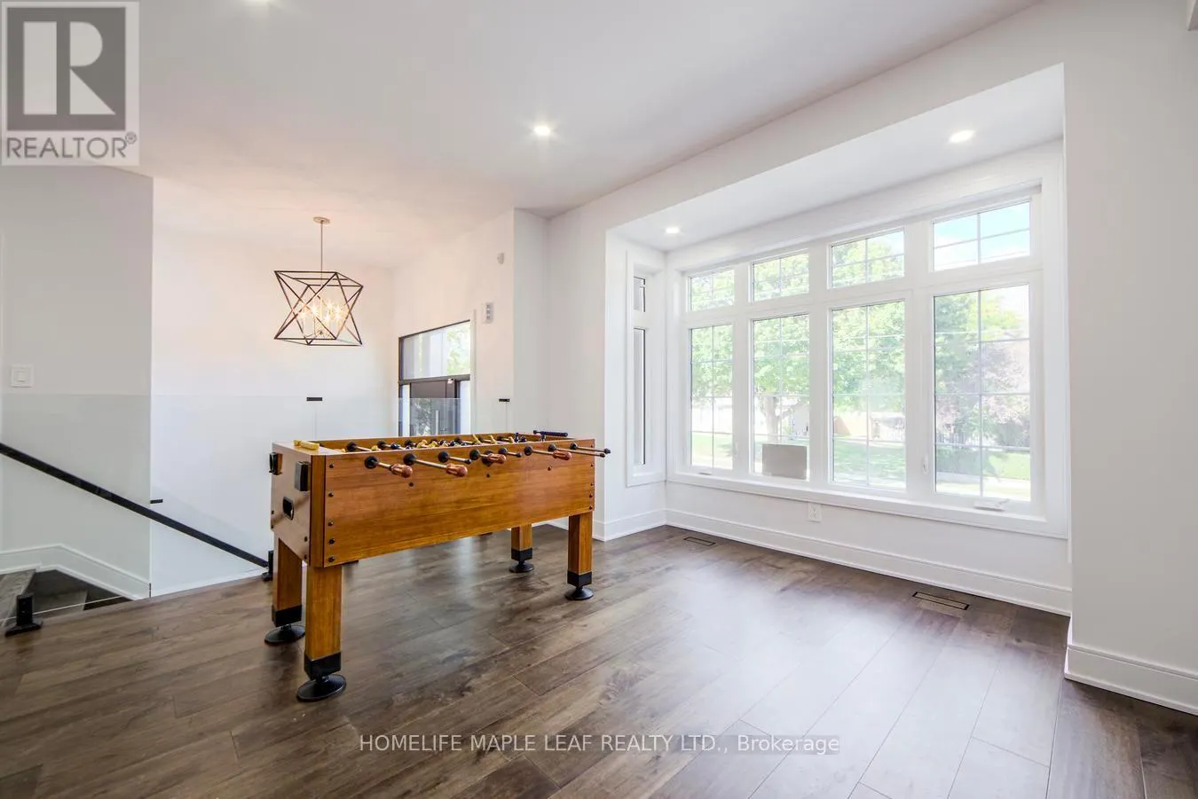 90 SCANLON AVENUE