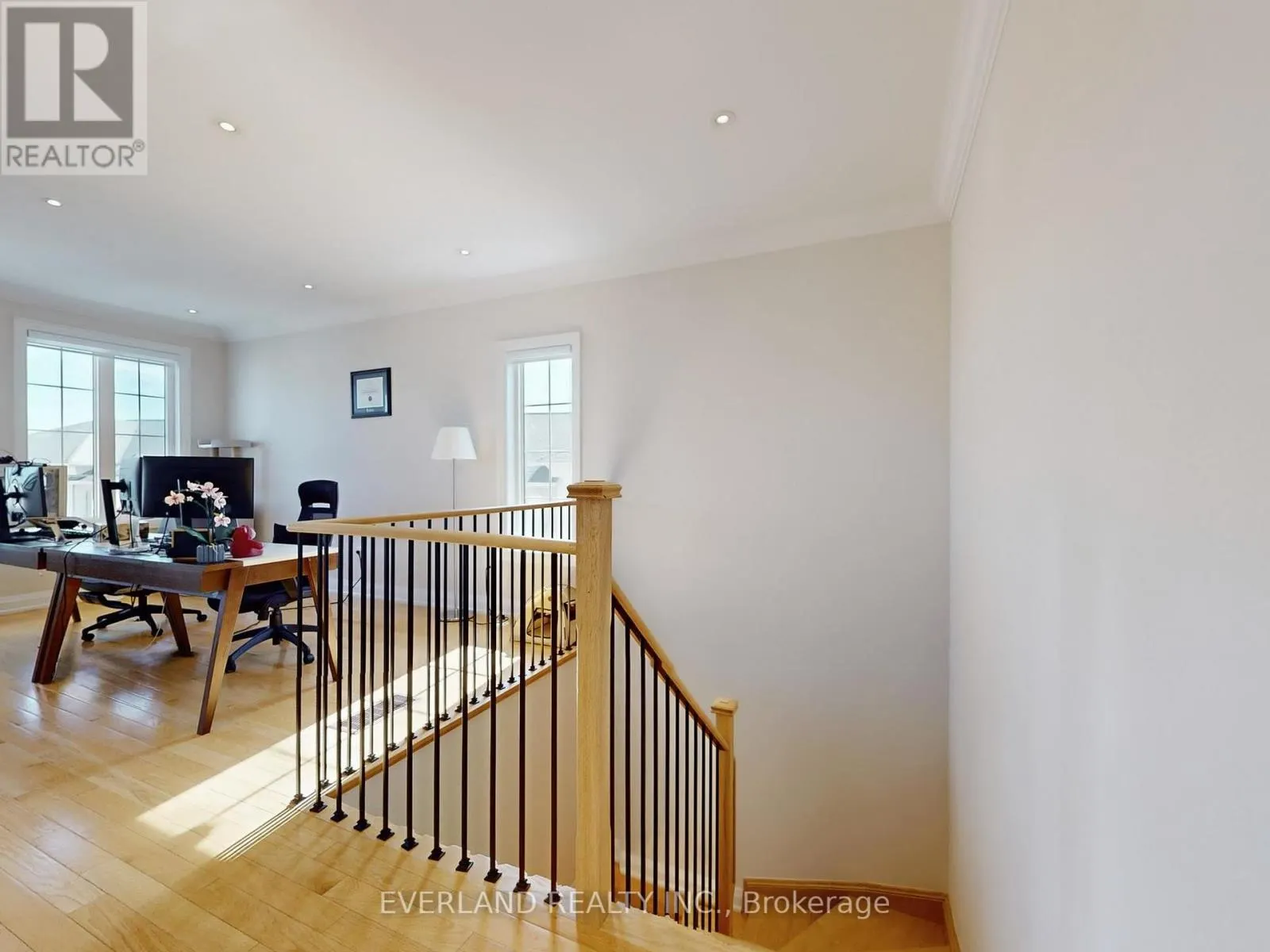 5 POINT PELEE LANE