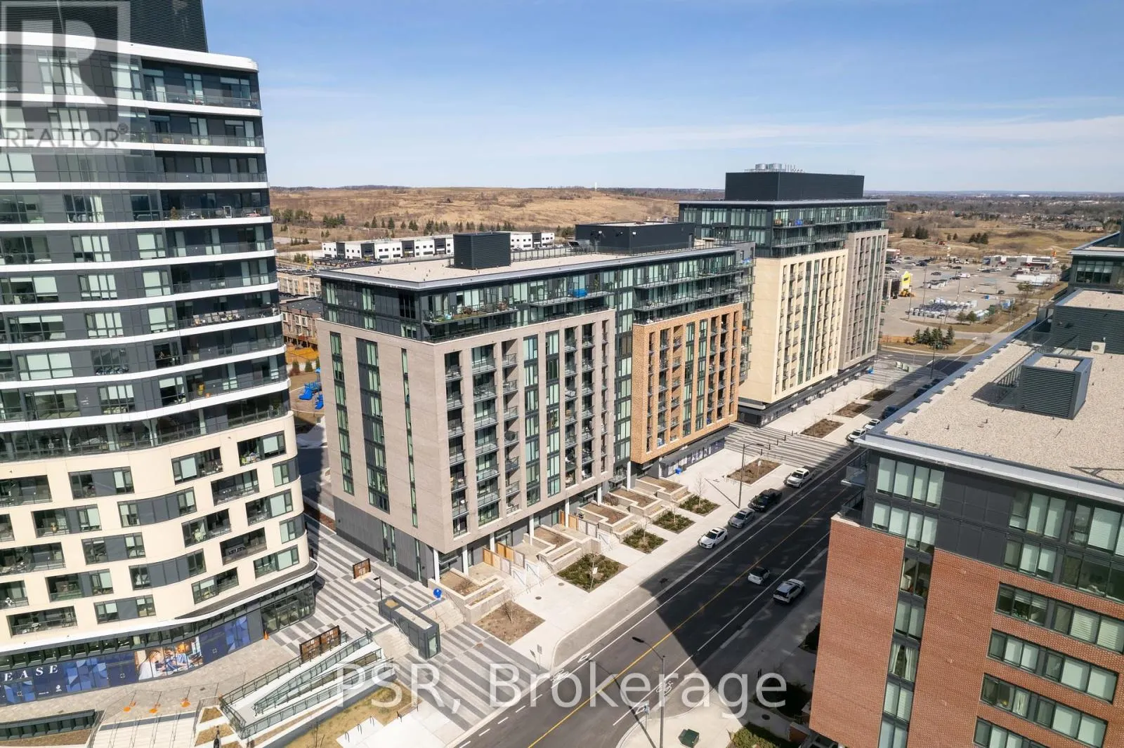 1029 - 100 EAGLE ROCK WAY