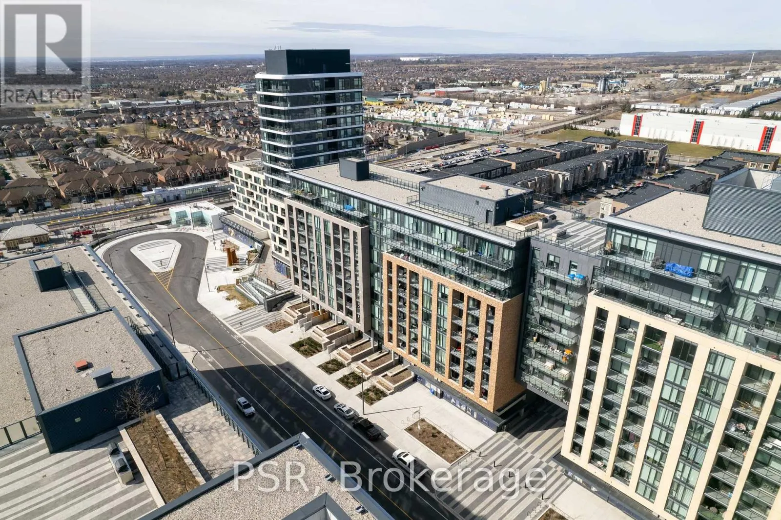 1029 - 100 EAGLE ROCK WAY