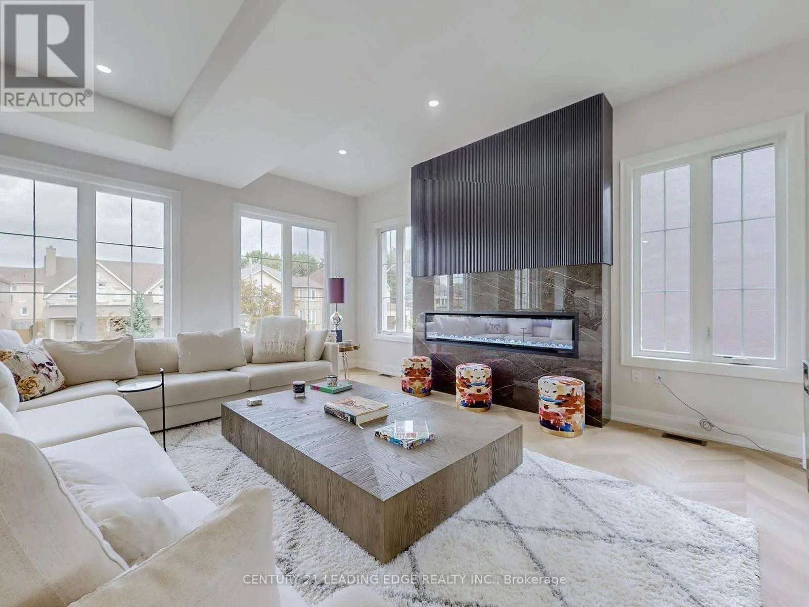 31 NAUGHTON DRIVE