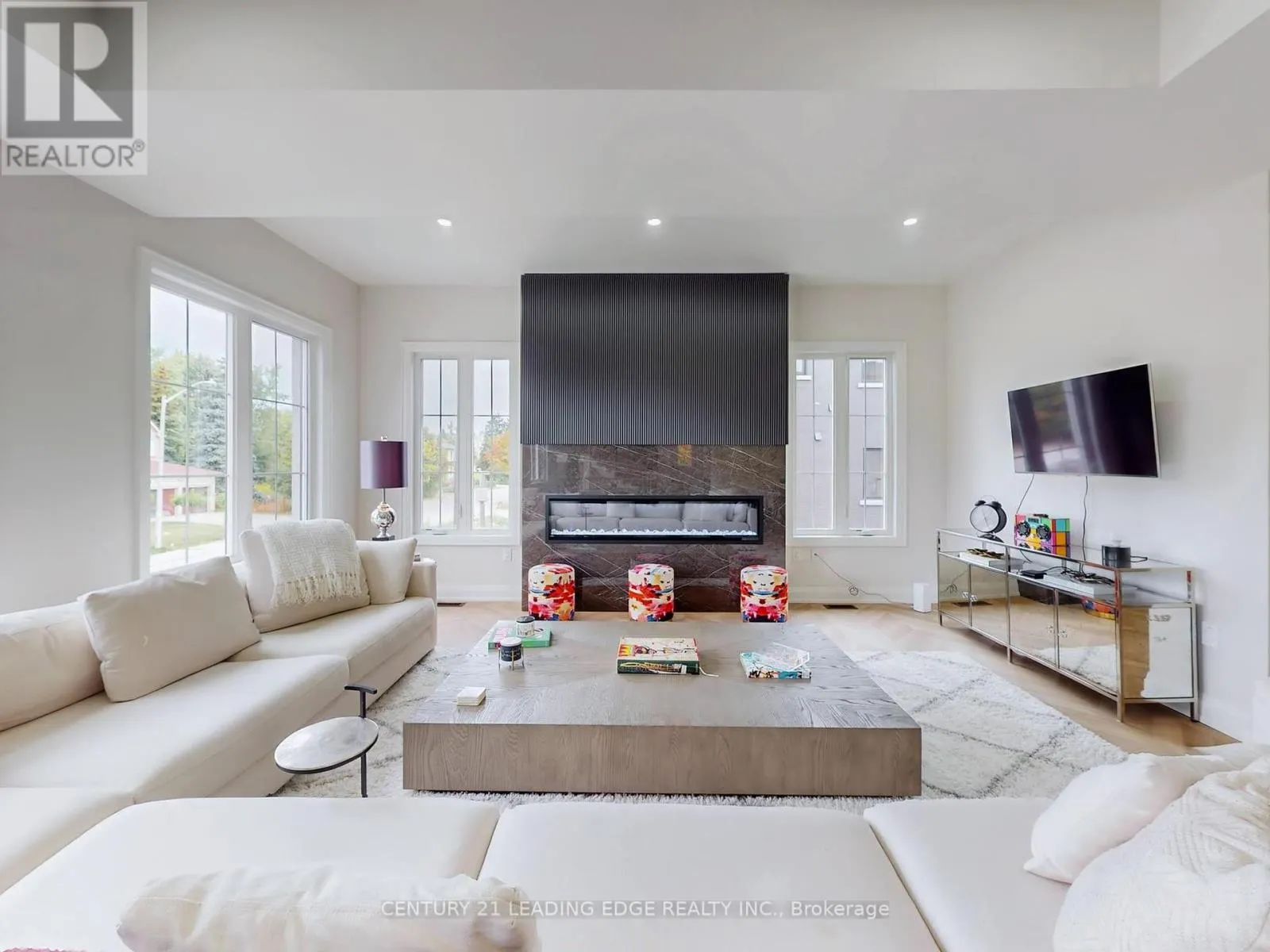 31 NAUGHTON DRIVE