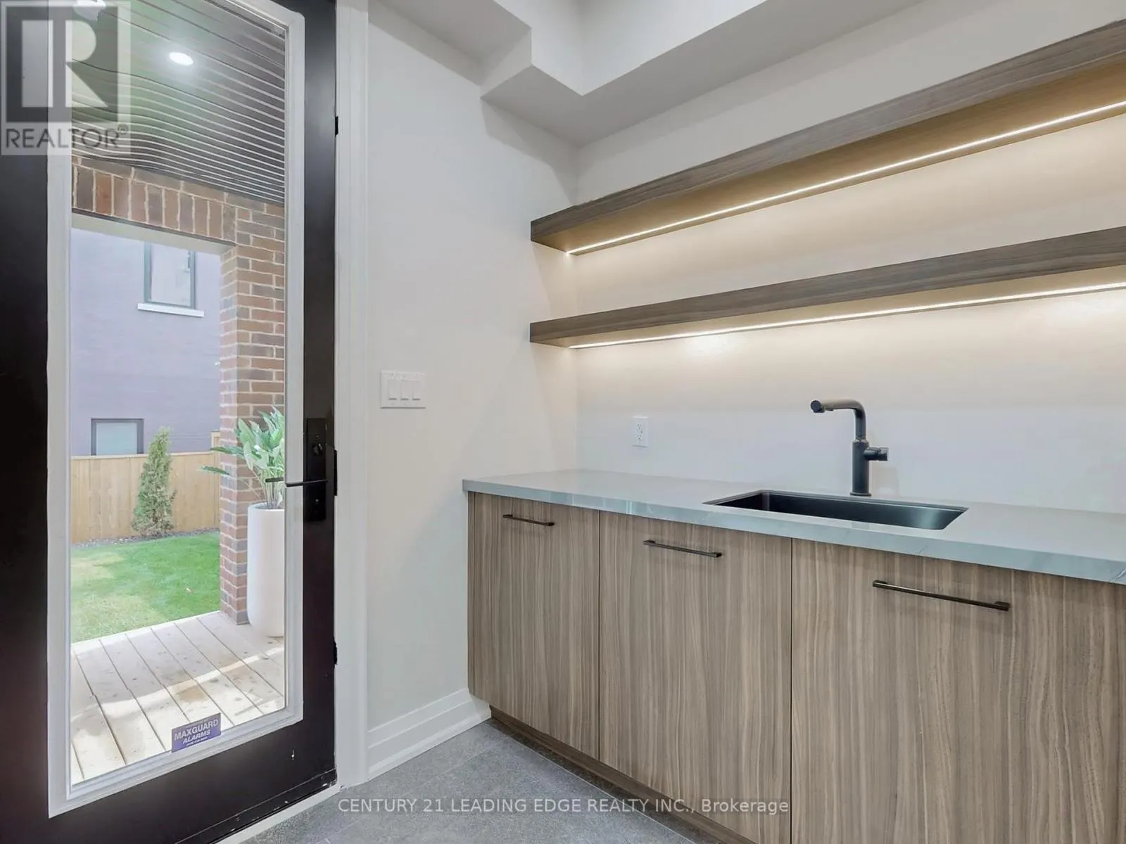 31 NAUGHTON DRIVE