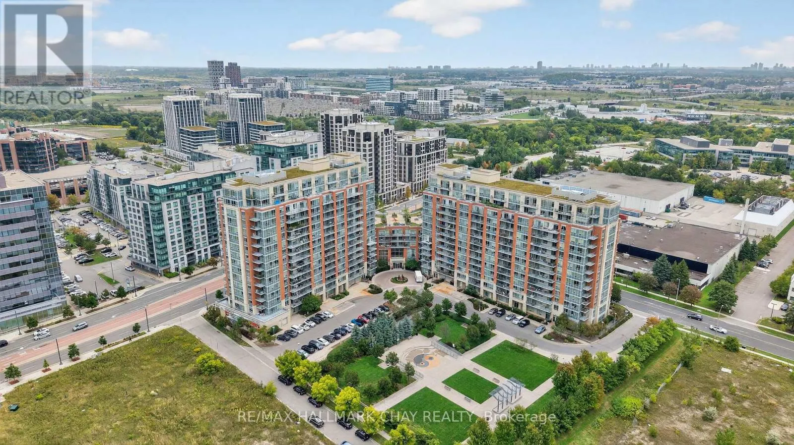 819 - 60 SOUTH TOWN CENTRE BOULEVARD