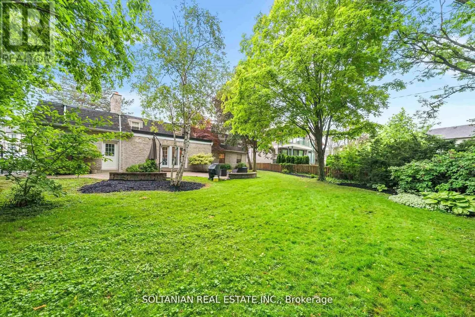 24 LAURELEAF ROAD