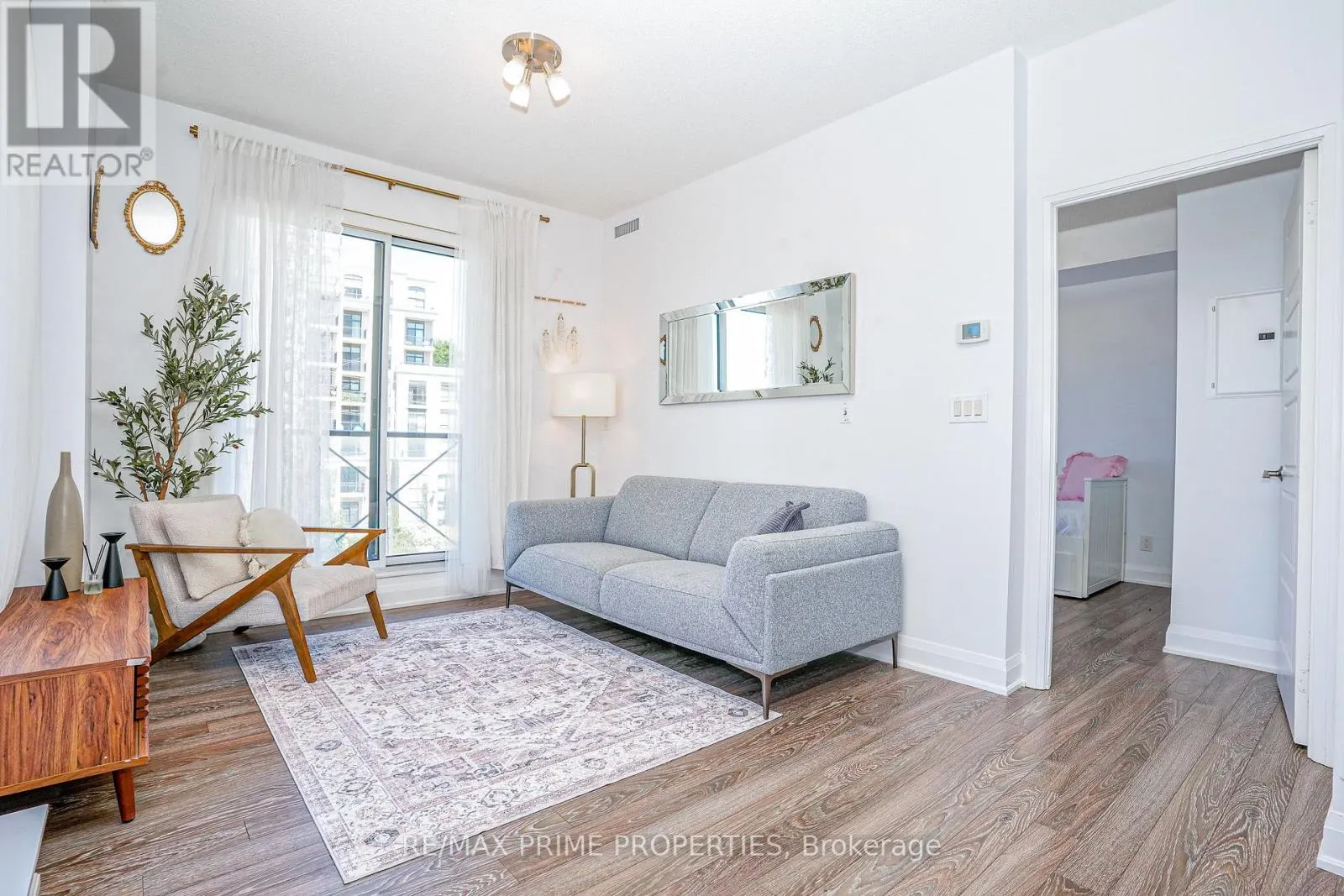 510 - 8228 BIRCHMOUNT ROAD
