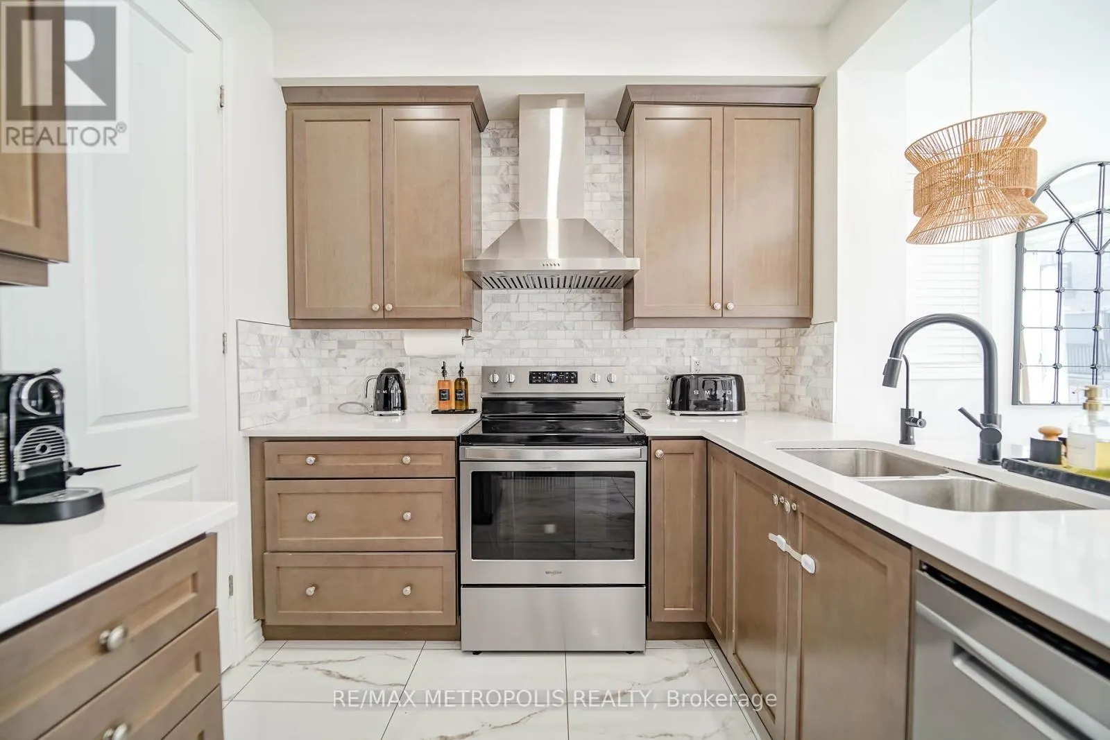 29 CASELY DRIVE
