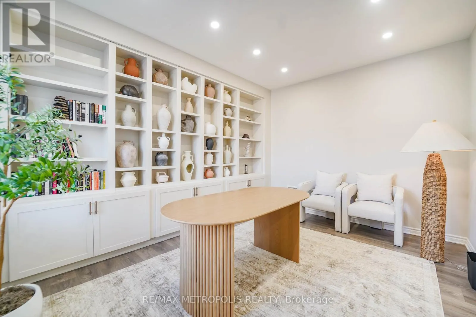 29 CASELY DRIVE