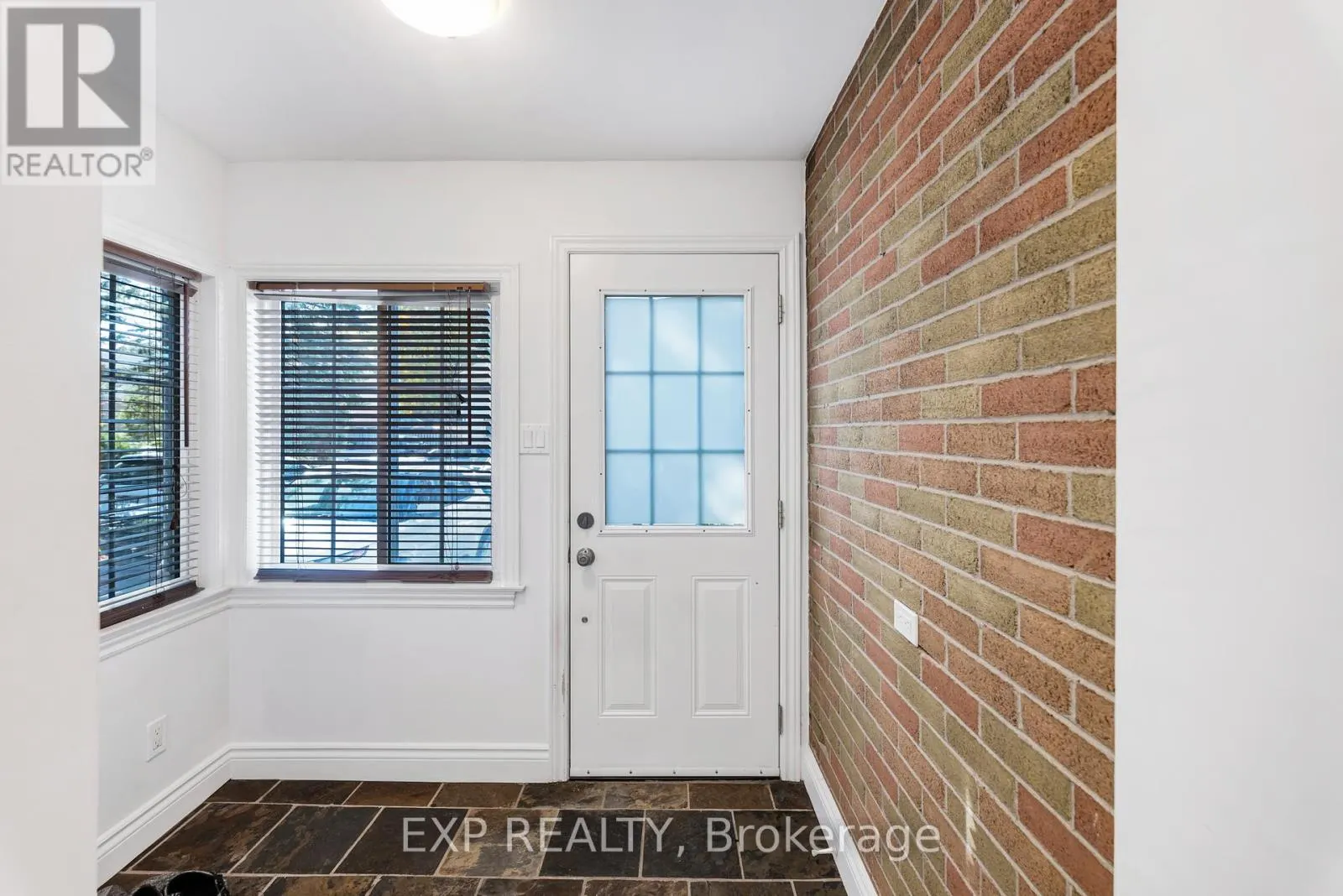 681 ELGIN STREET