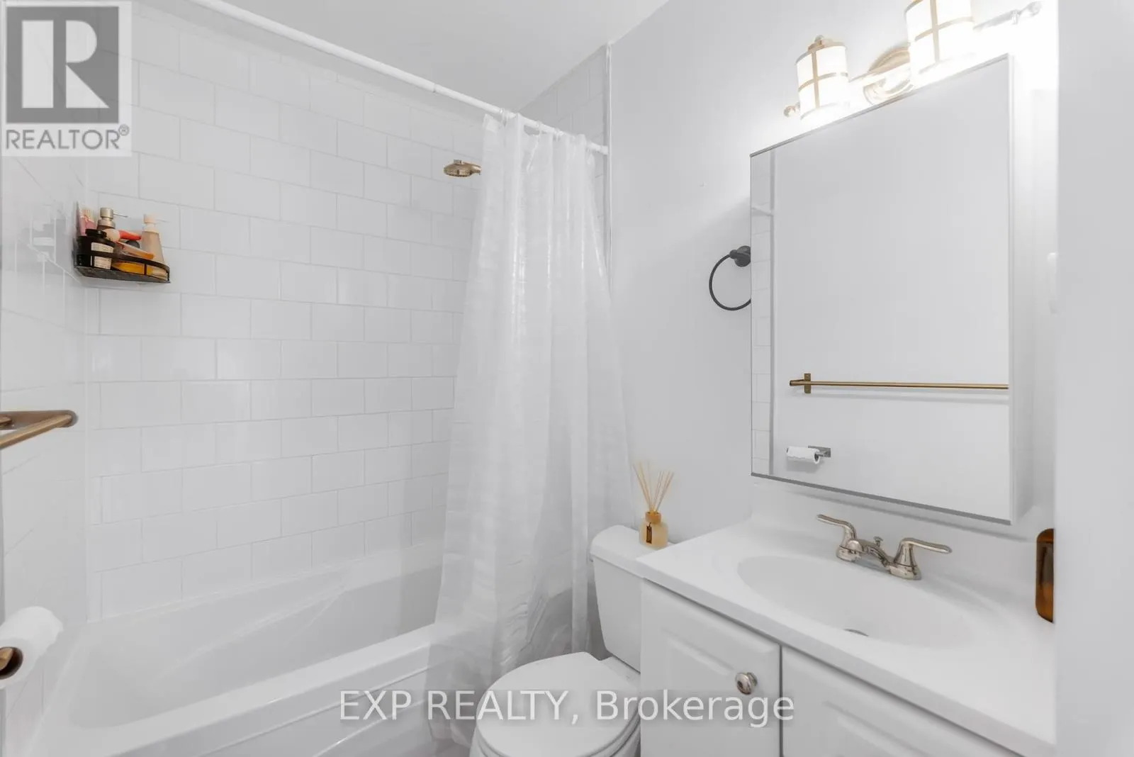 681 ELGIN STREET