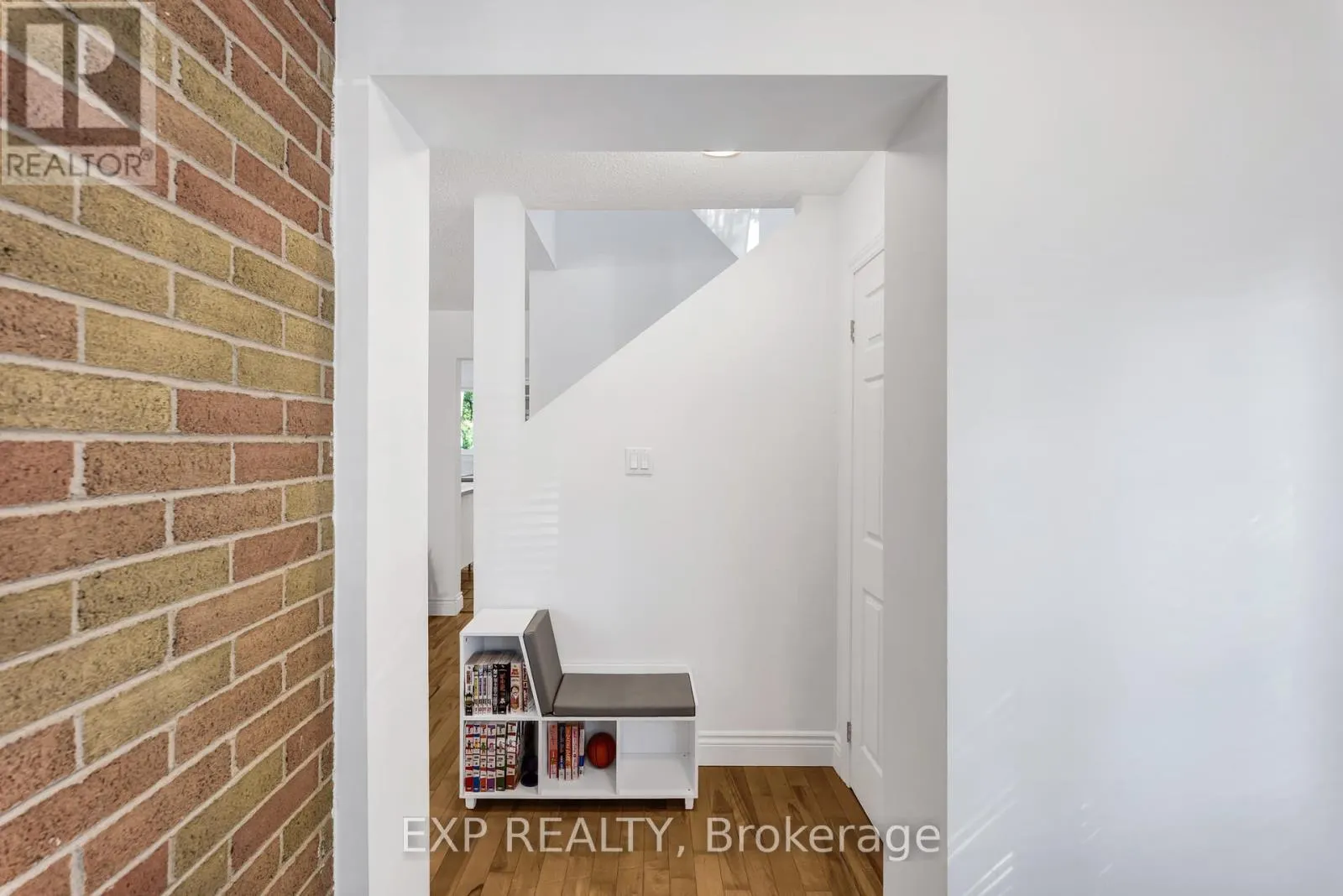 681 ELGIN STREET