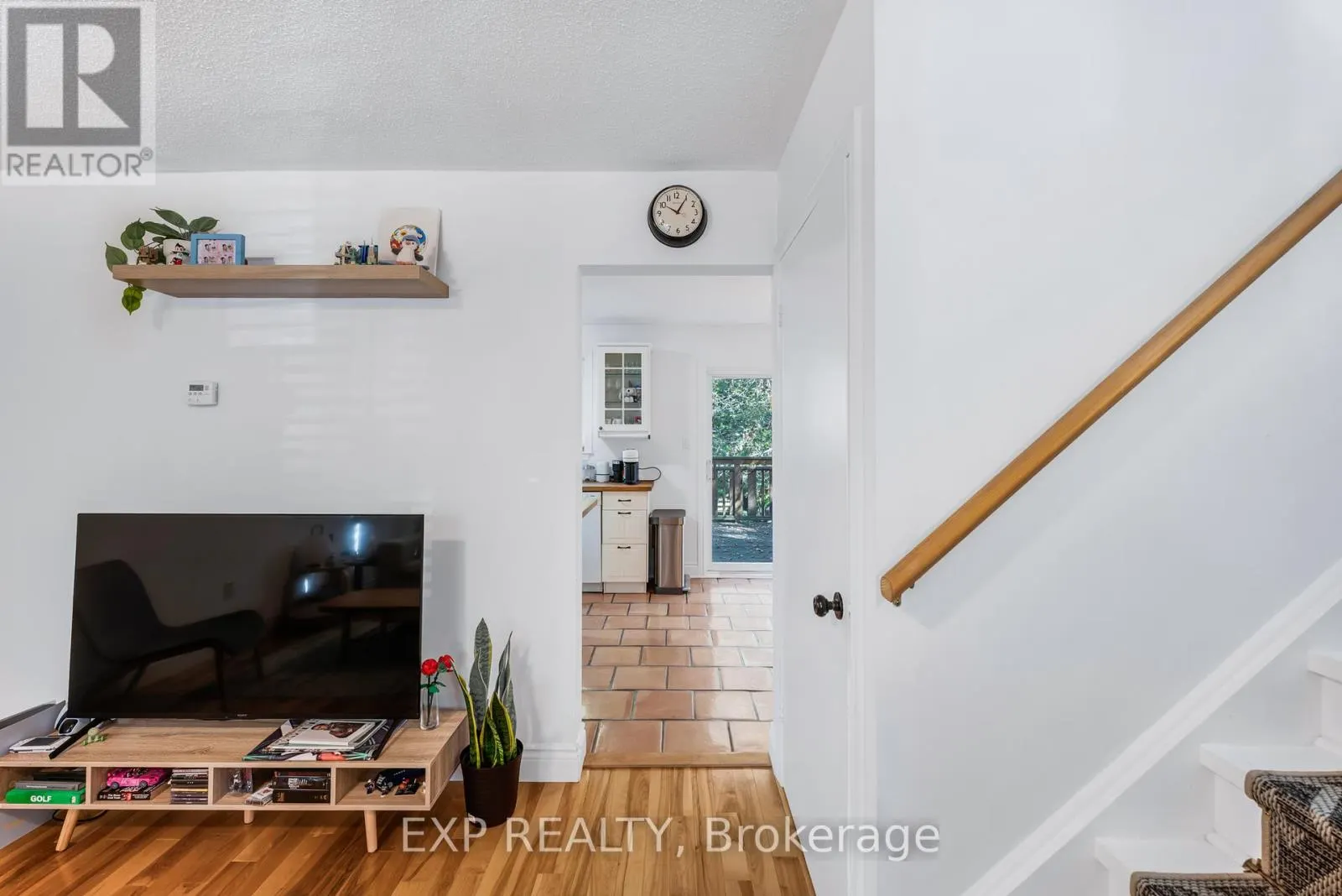 681 ELGIN STREET