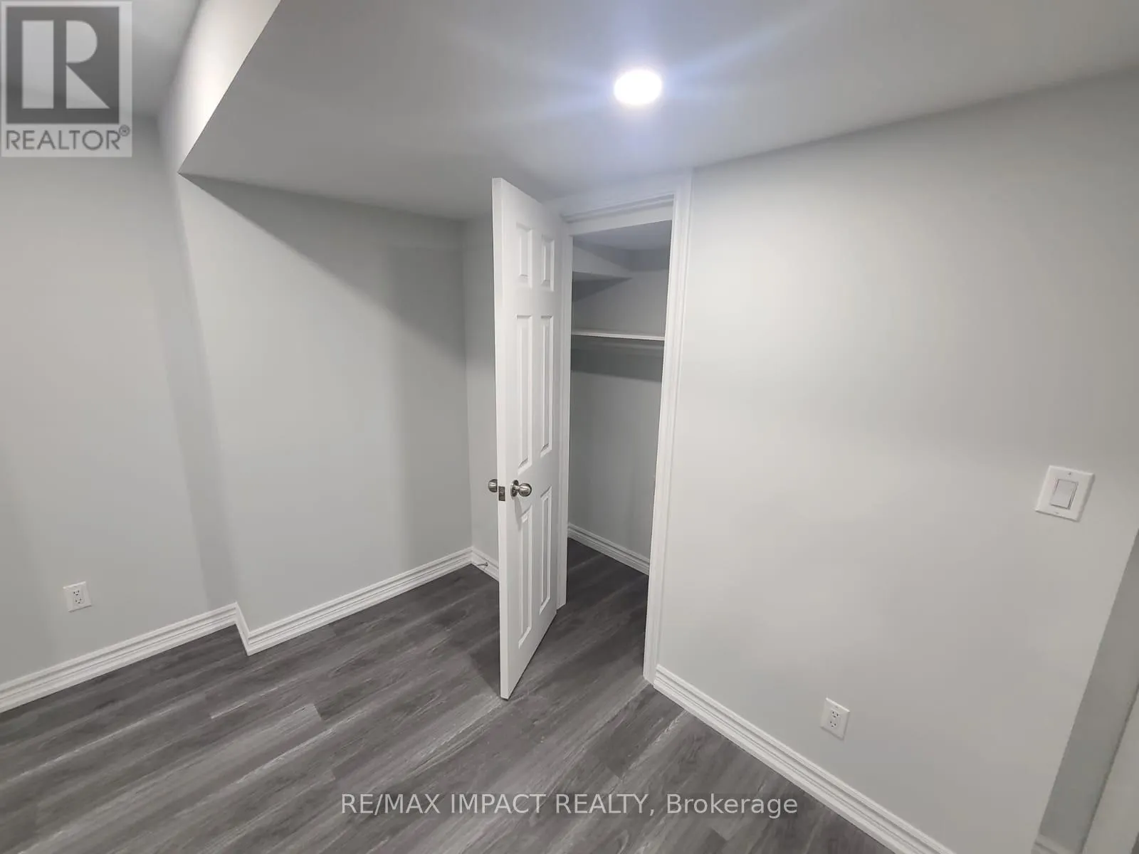 37 BRAITH CRESCENT