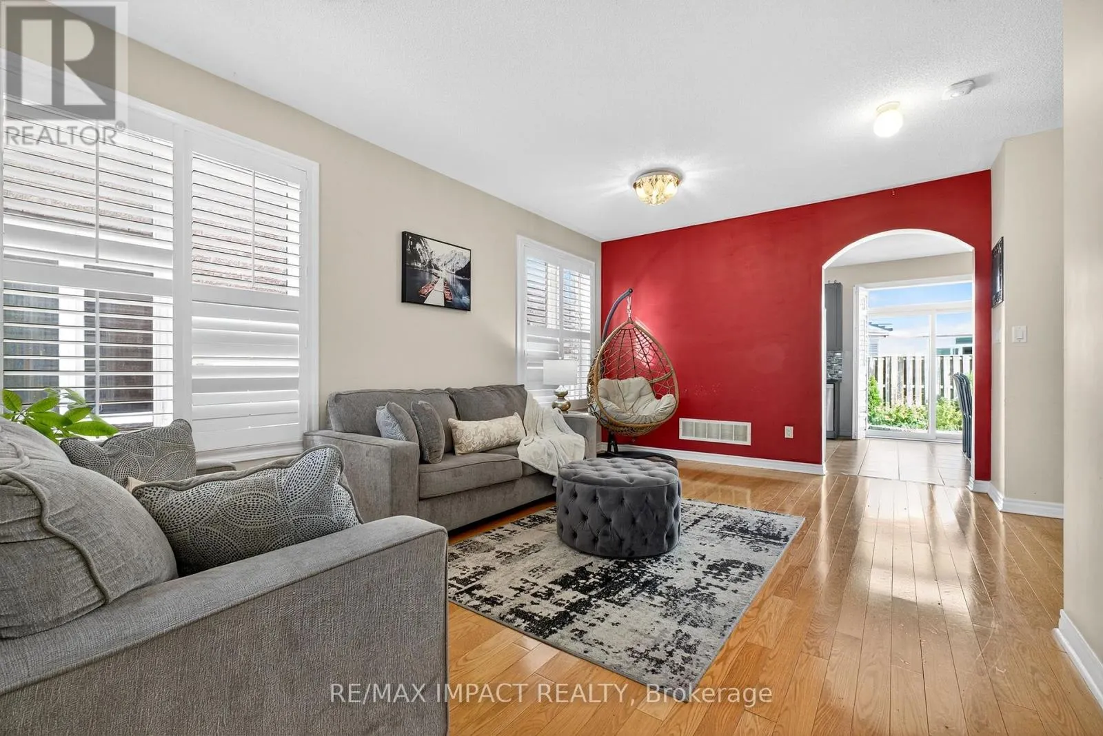 37 BRAITH CRESCENT