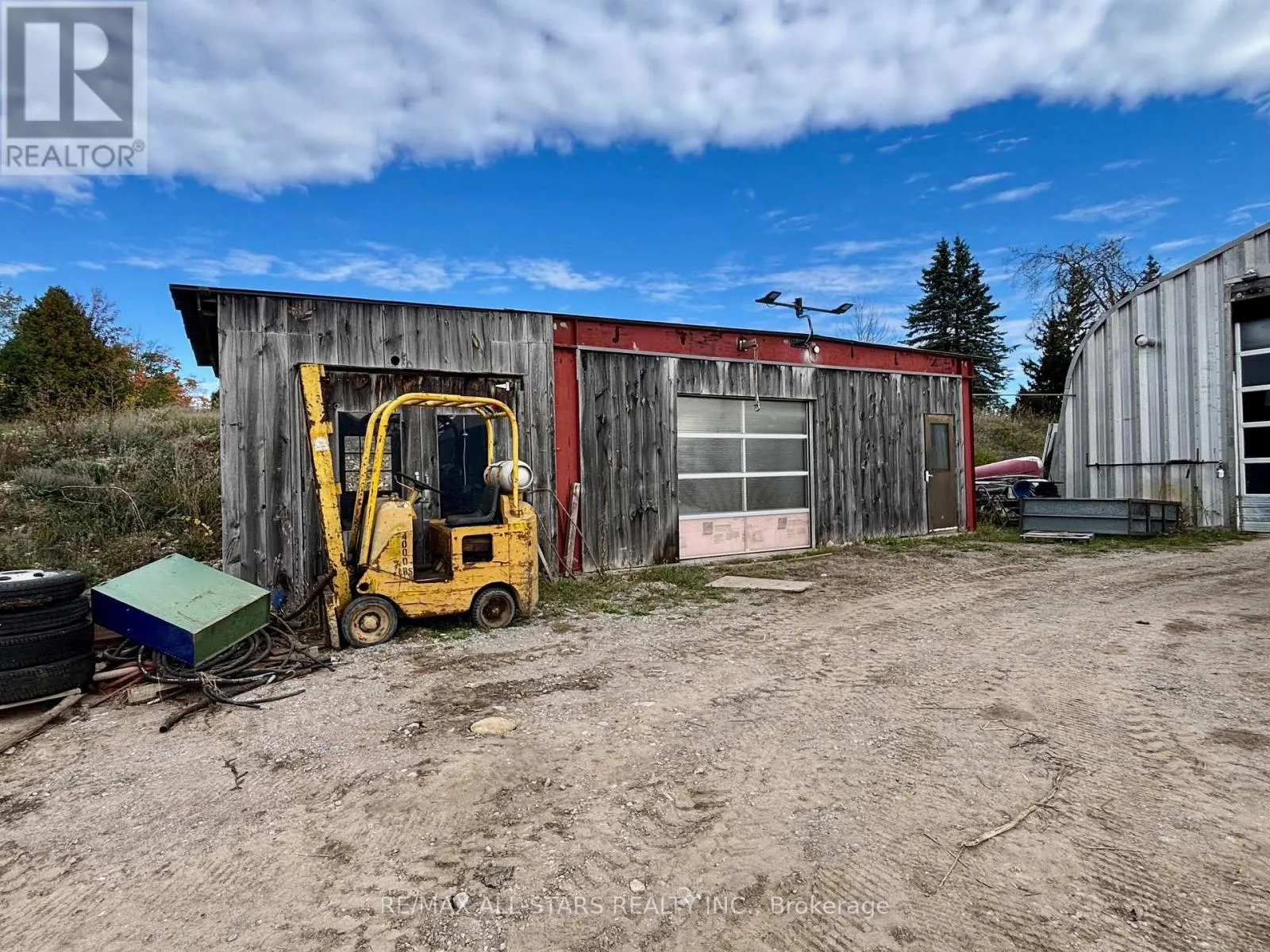 14200 SIDE ROAD 18 ROAD W