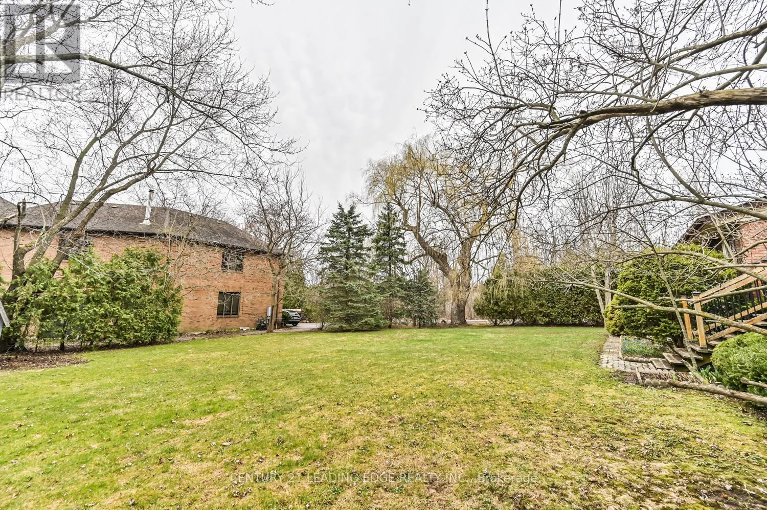 2 MILL RACE COURT