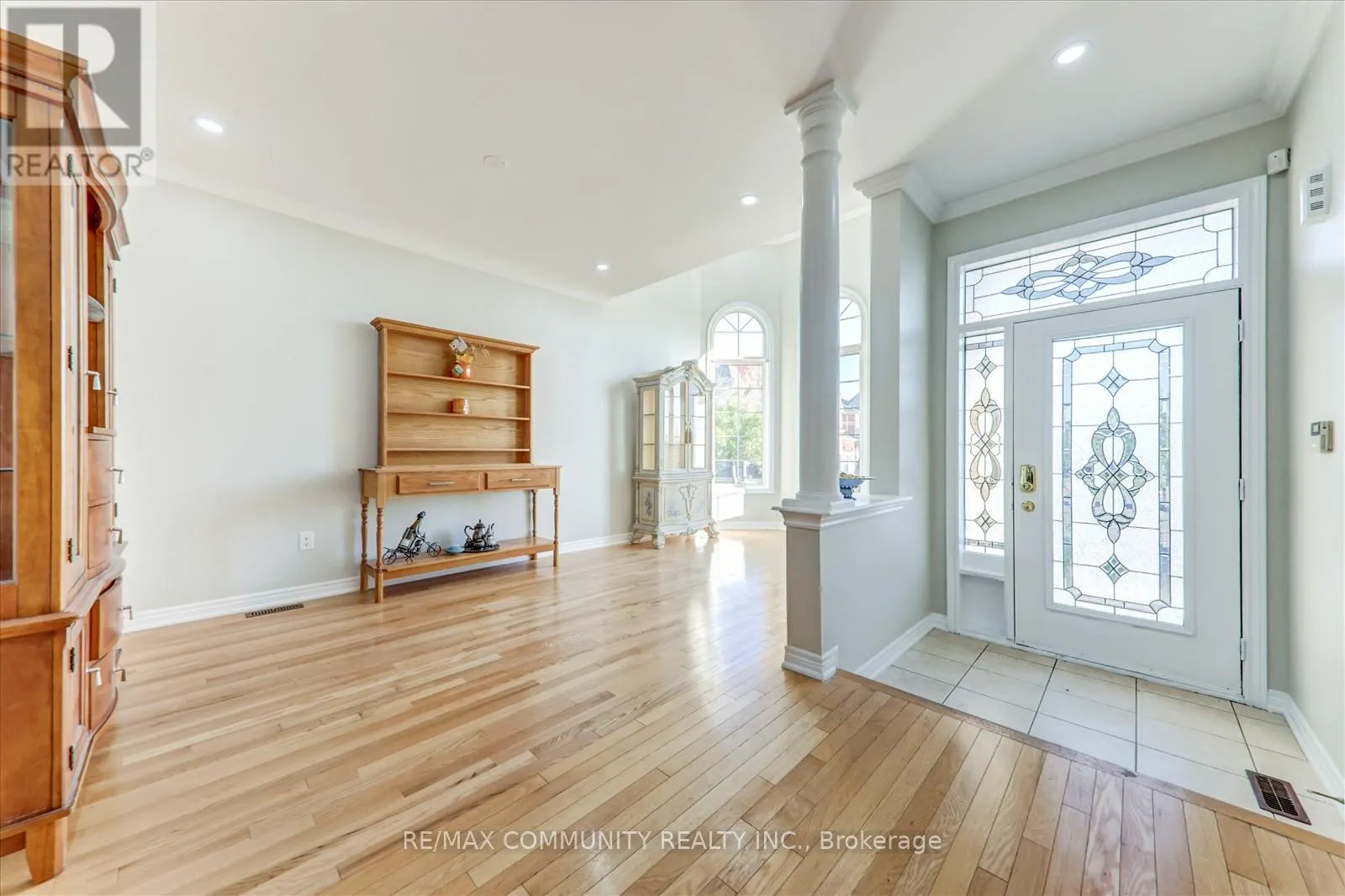 37 CONDARCURI CRESCENT