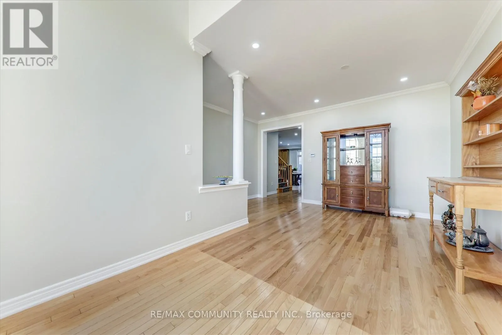 37 CONDARCURI CRESCENT
