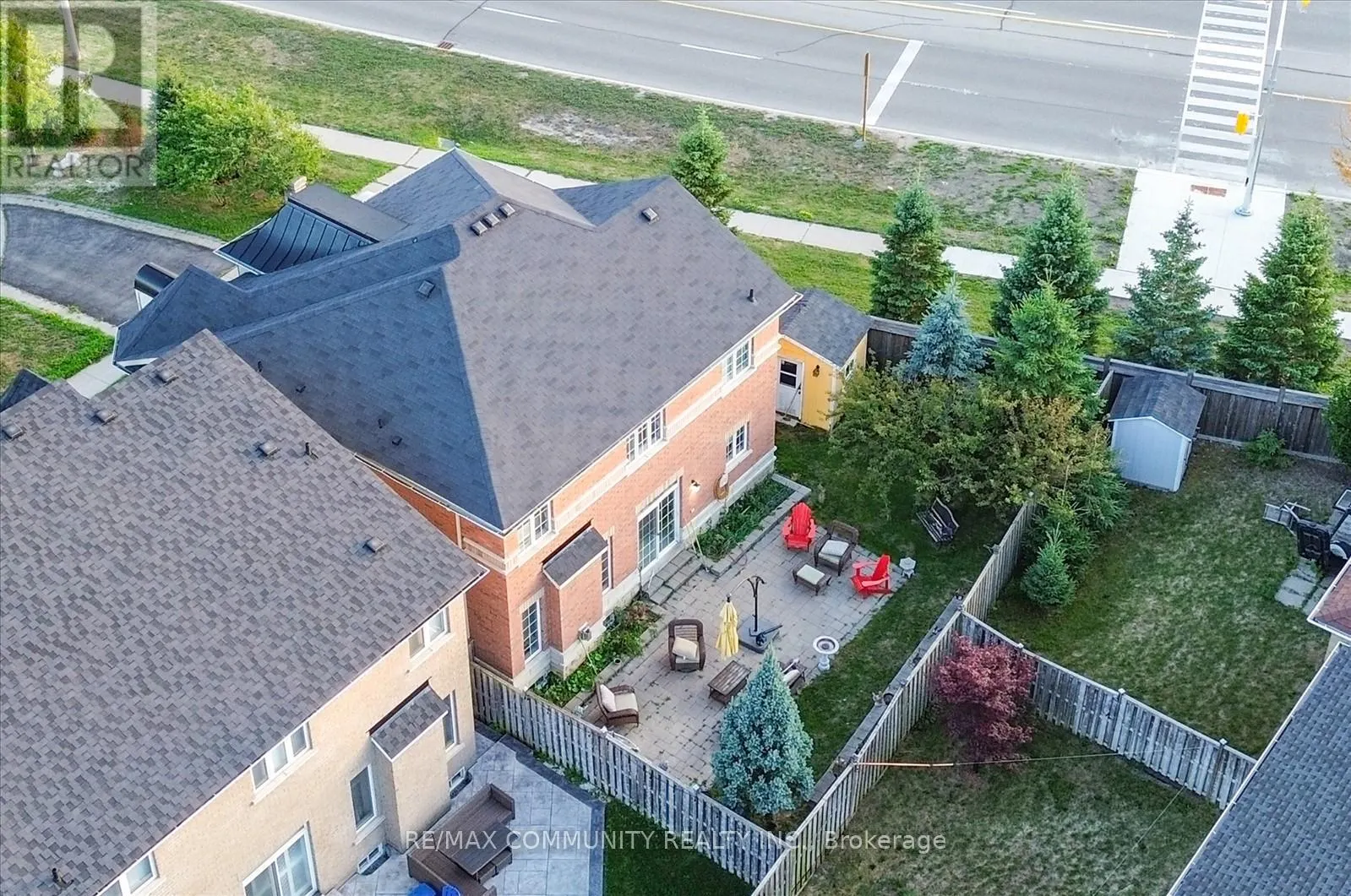 37 CONDARCURI CRESCENT
