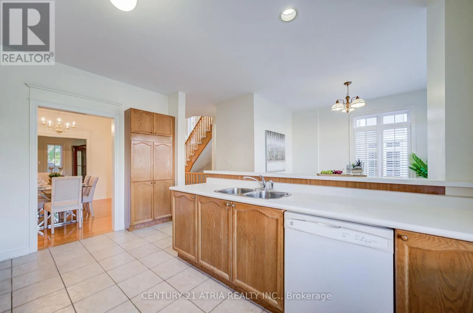 108 - 190 HARDING BOULEVARD W