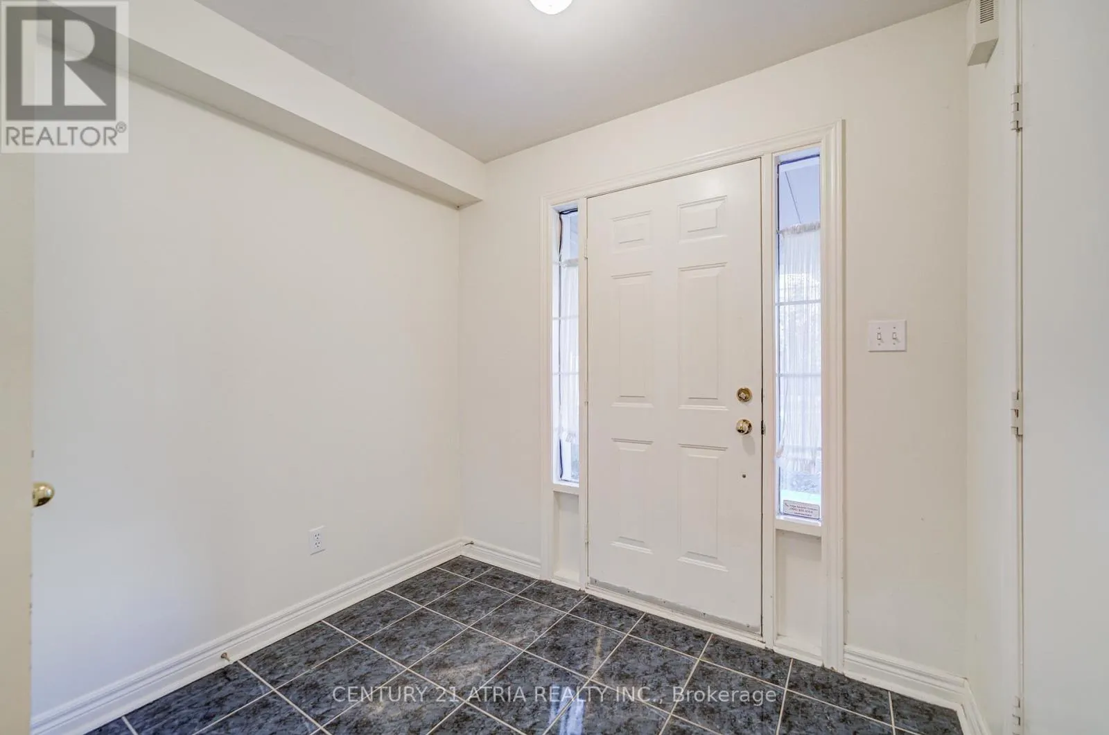 108 - 190 HARDING BOULEVARD W