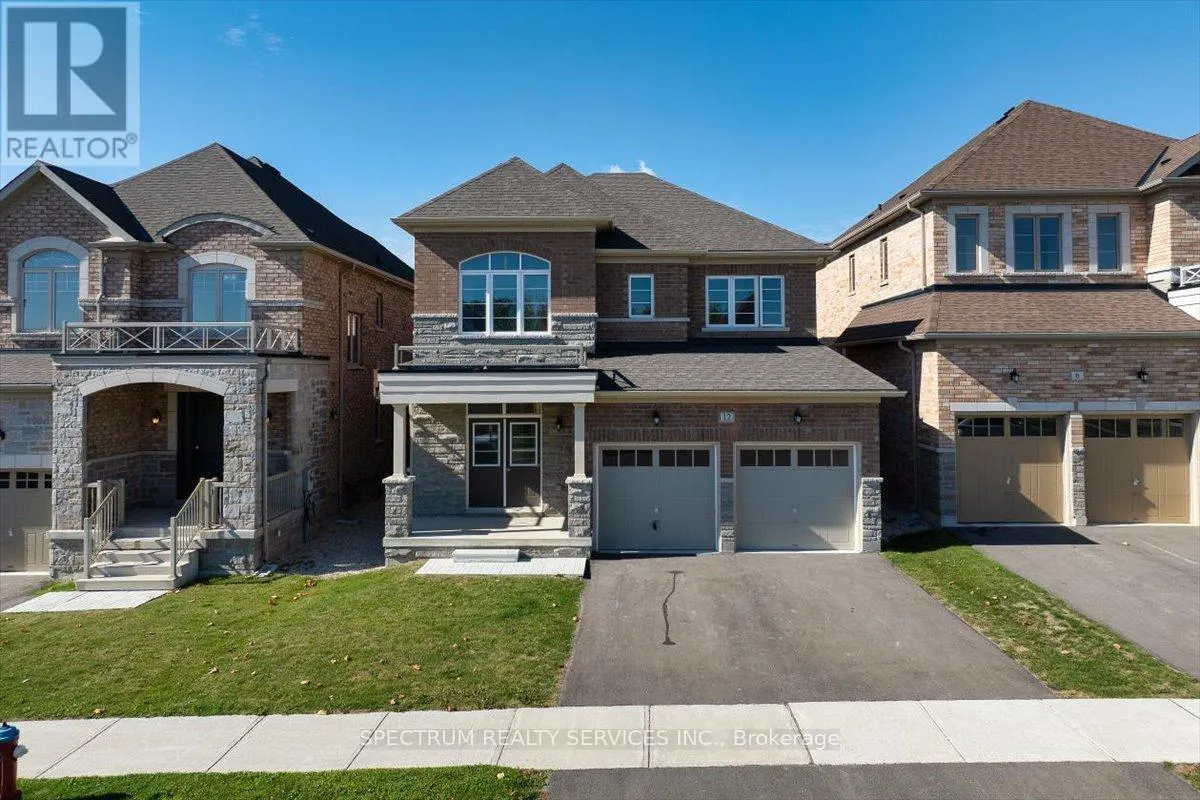 12 BARROW AVENUE