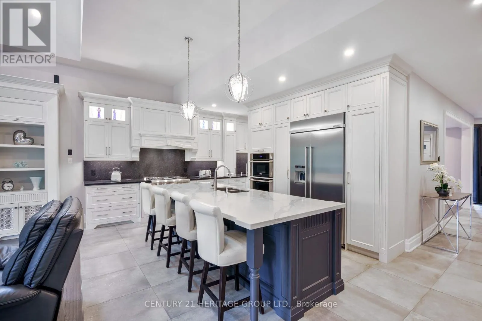 1894 SIMCOE BOULEVARD