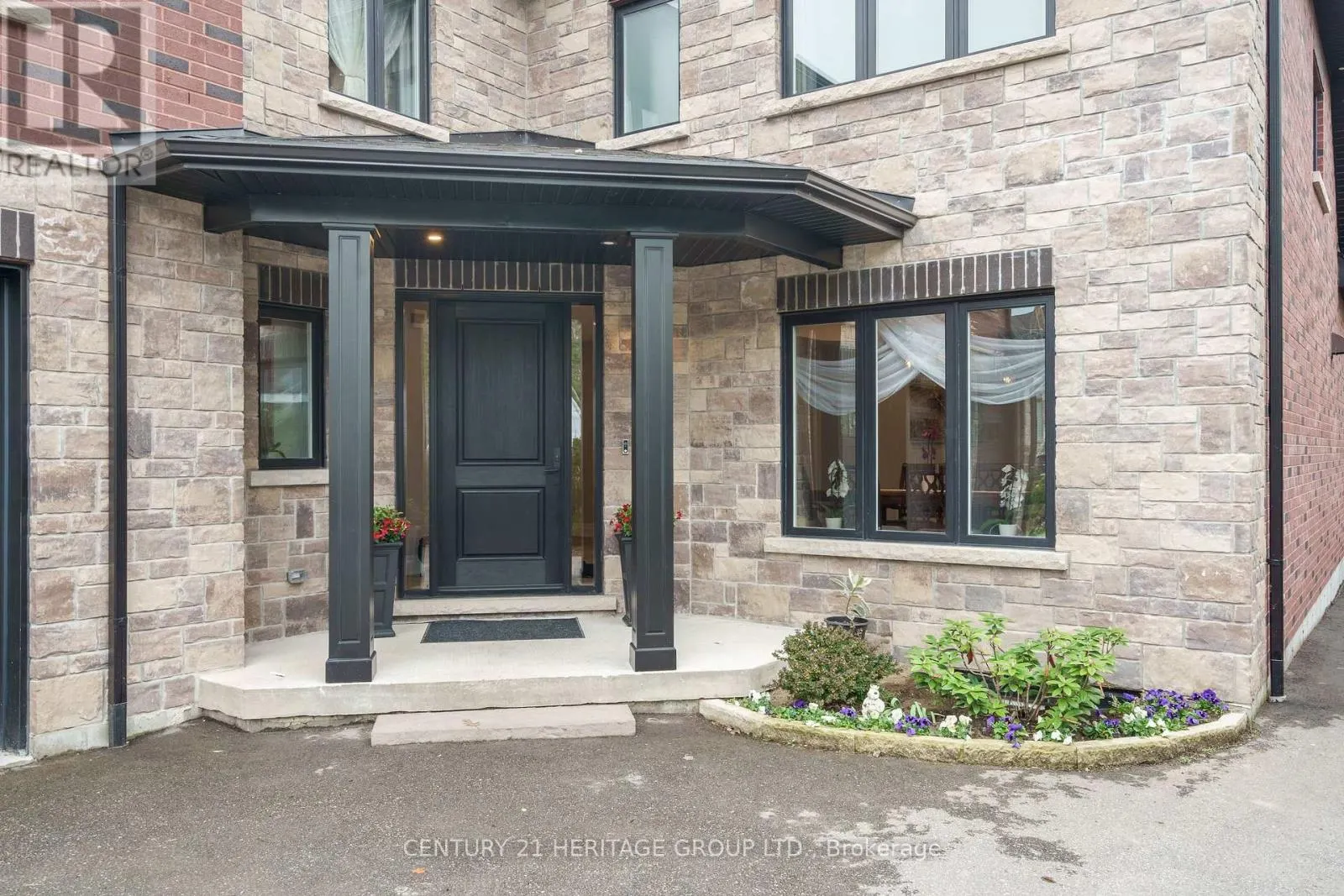 1894 SIMCOE BOULEVARD