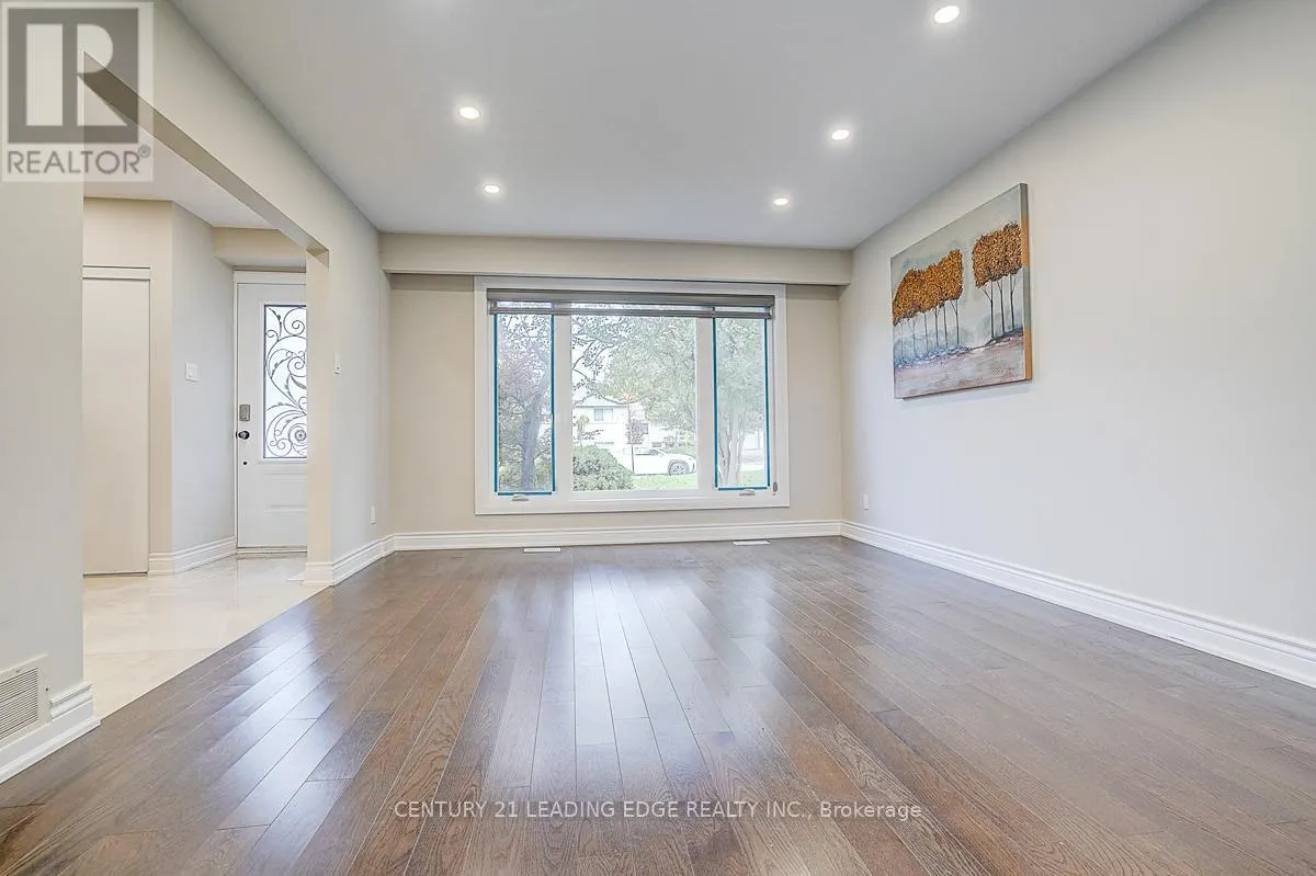 83 SOUTHDALE DRIVE